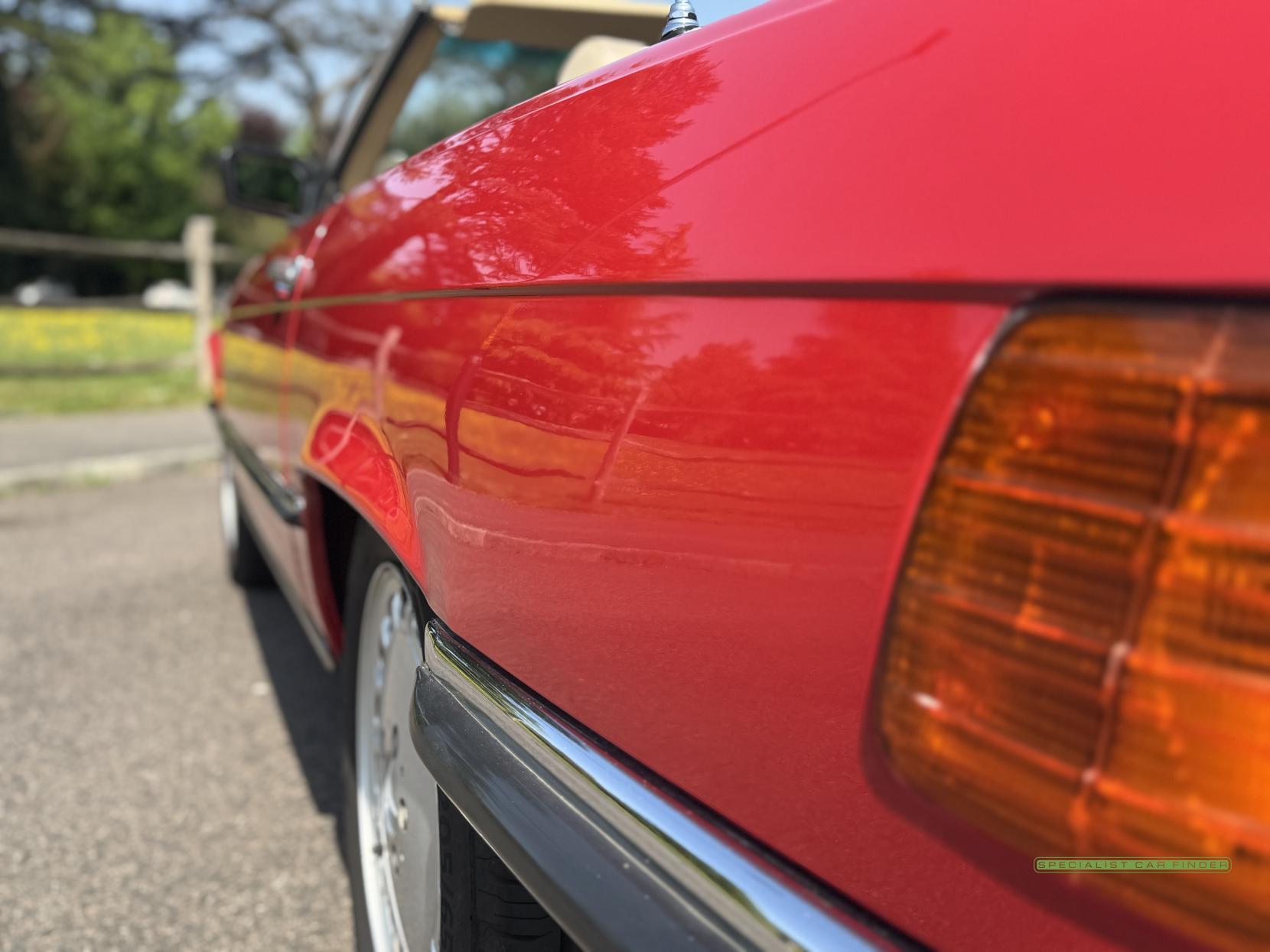 Mercedes-Benz 300 3.0 SL Convertible 2dr Petrol Automatic (190 bhp)