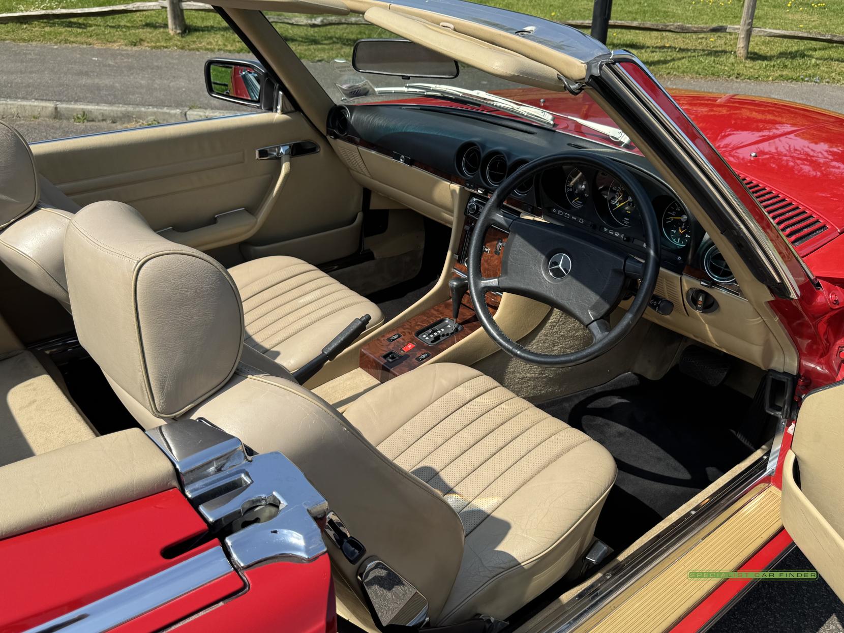 Mercedes-Benz 300 3.0 SL Convertible 2dr Petrol Automatic (190 bhp)