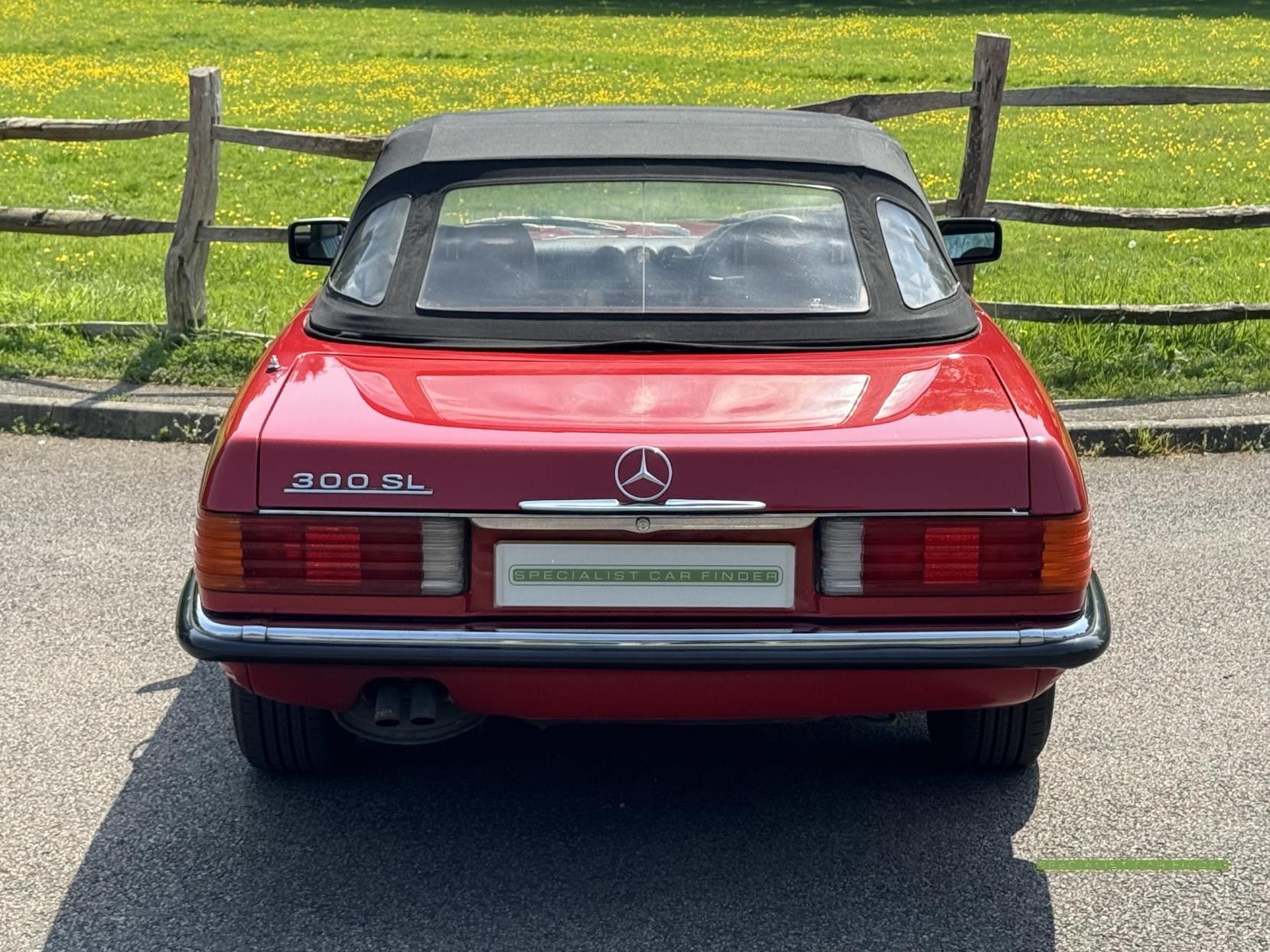 Mercedes-Benz 300 3.0 SL Convertible 2dr Petrol Automatic (190 bhp)