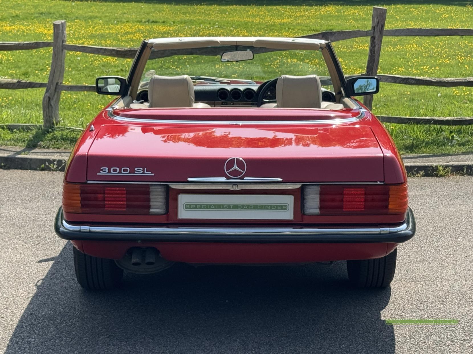 Mercedes-Benz 300 3.0 SL Convertible 2dr Petrol Automatic (190 bhp)
