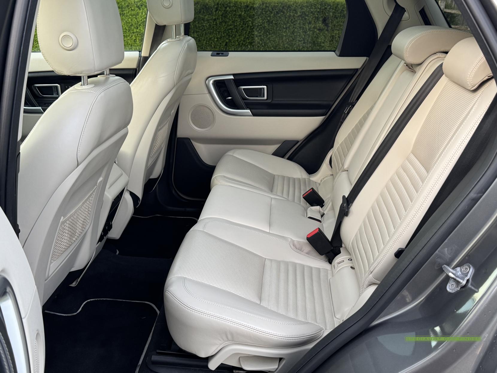 Land Rover Discovery Sport 2.0 TD4 HSE Luxury SUV 5dr Diesel Auto 4WD Euro 6 (s/s) (180 ps)