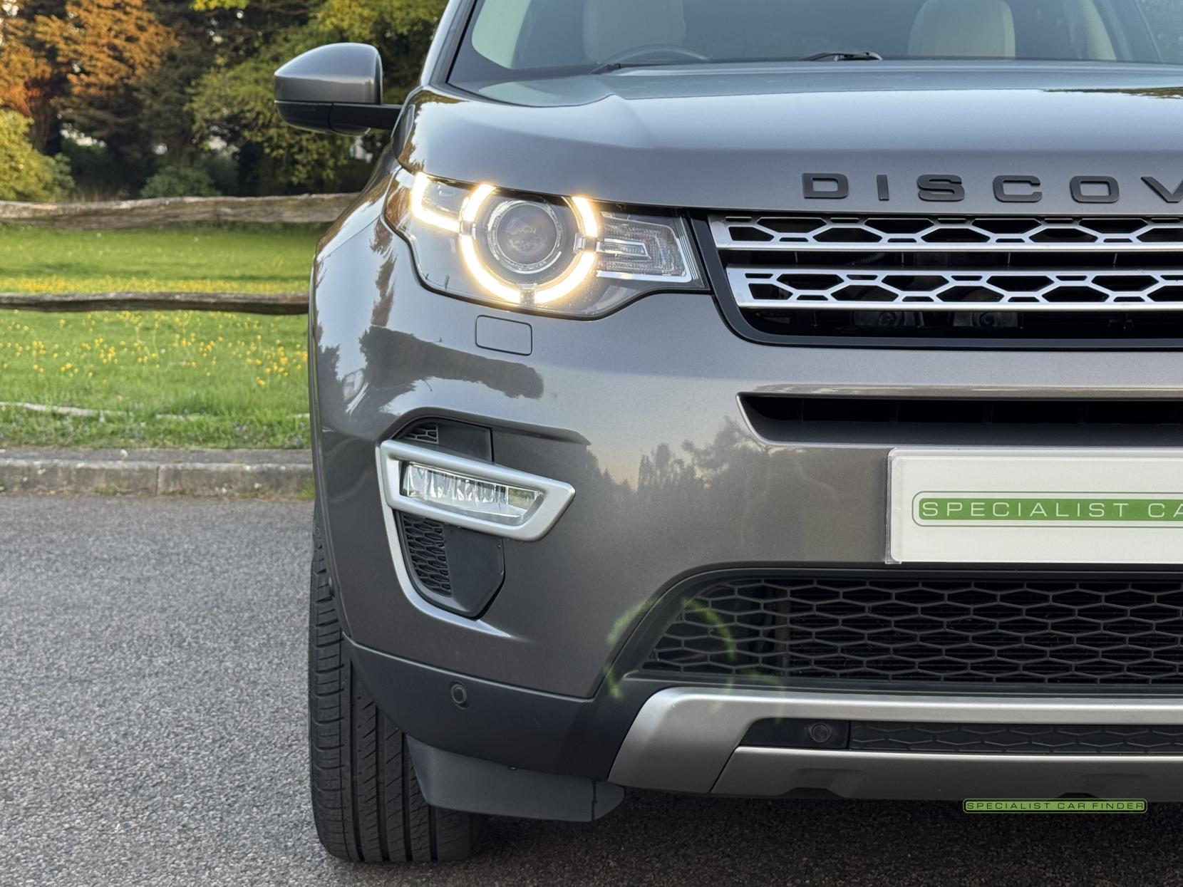 Land Rover Discovery Sport 2.0 TD4 HSE Luxury SUV 5dr Diesel Auto 4WD Euro 6 (s/s) (180 ps)
