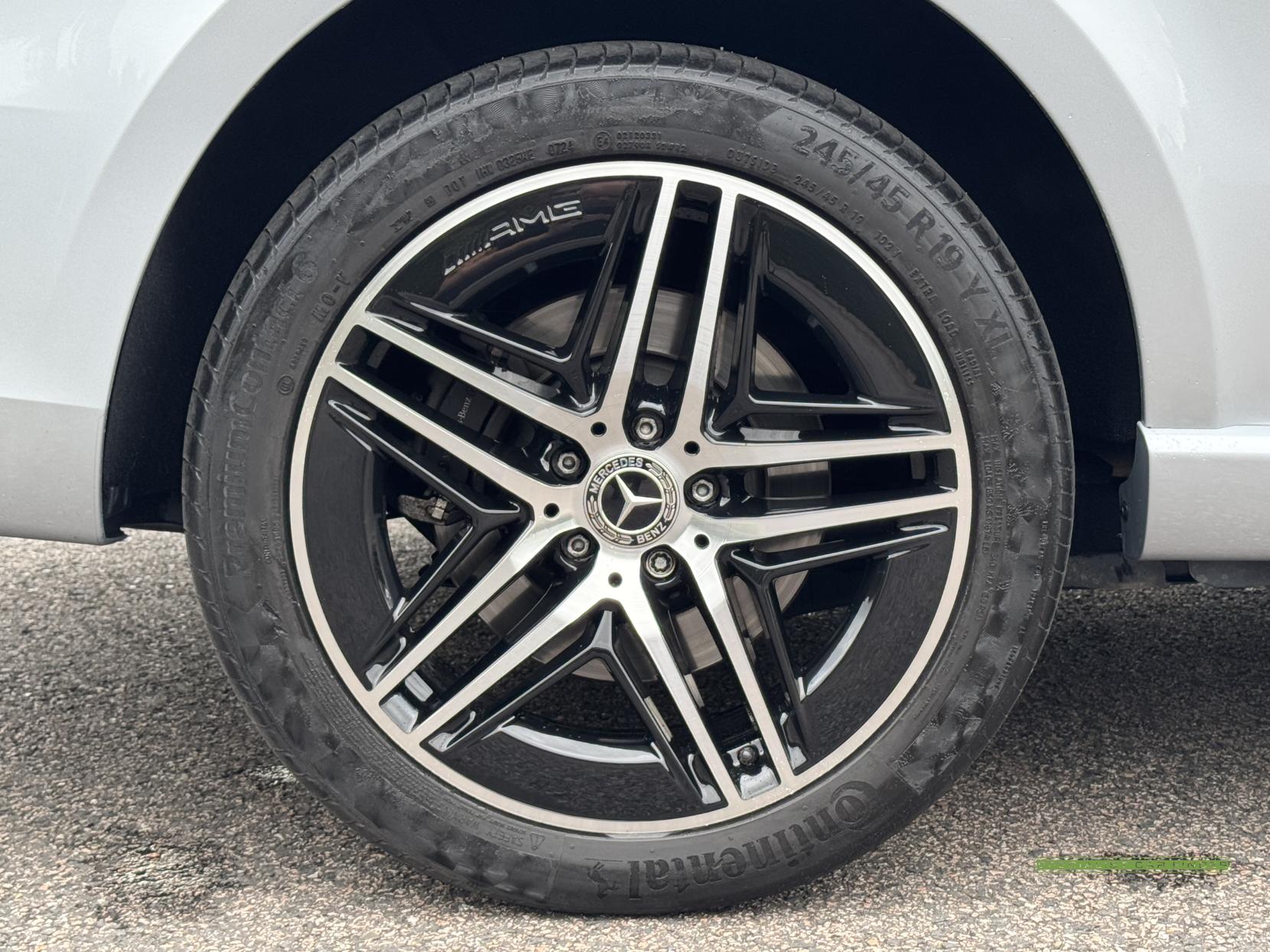 Mercedes-Benz V Class 2.0 V300d AMG Line MPV 5dr Diesel G-Tronic+ Euro 6 (s/s) XLWB (237 ps)