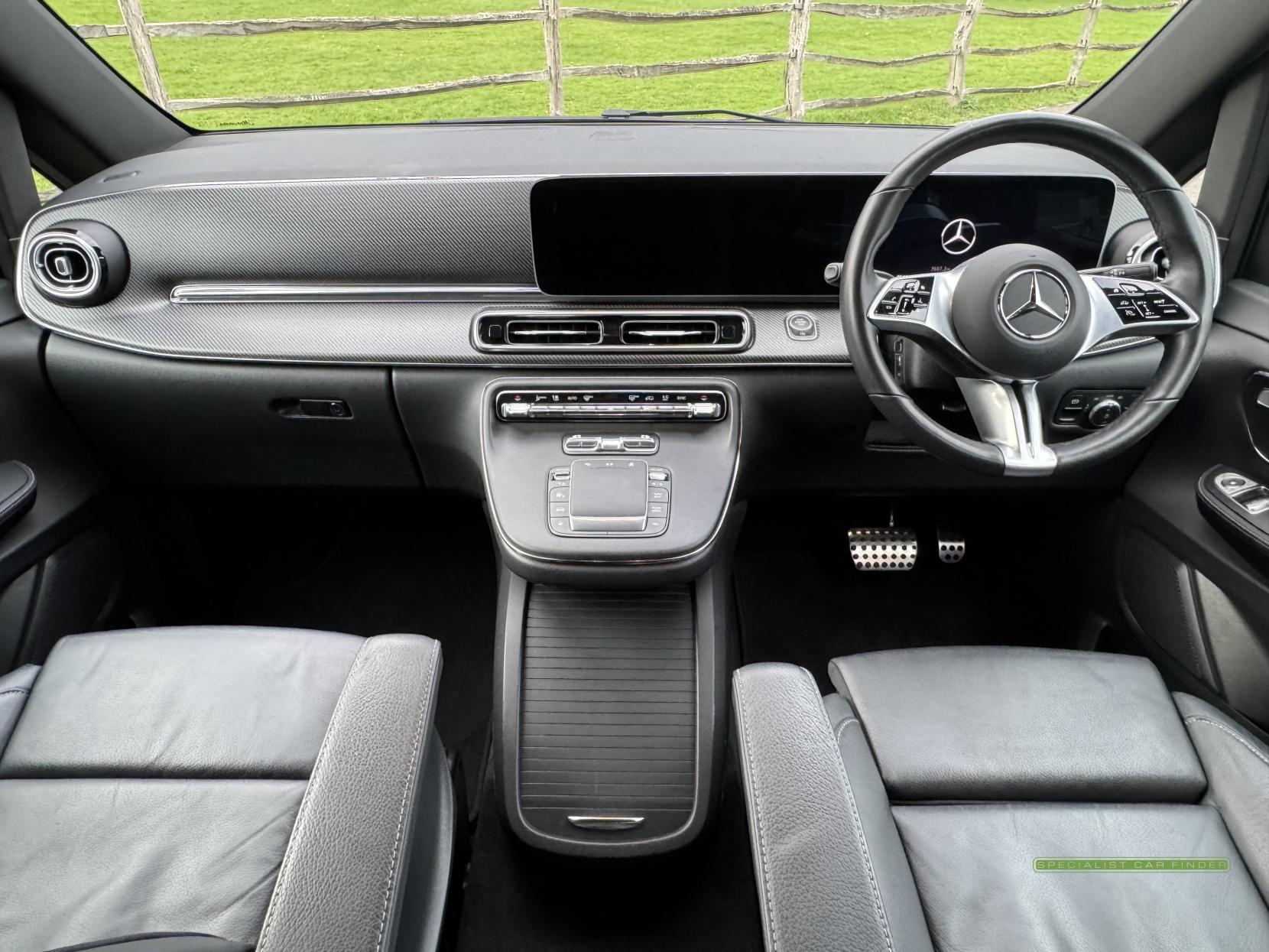 Mercedes-Benz V Class 2.0 V300d AMG Line MPV 5dr Diesel G-Tronic+ Euro 6 (s/s) XLWB (237 ps)