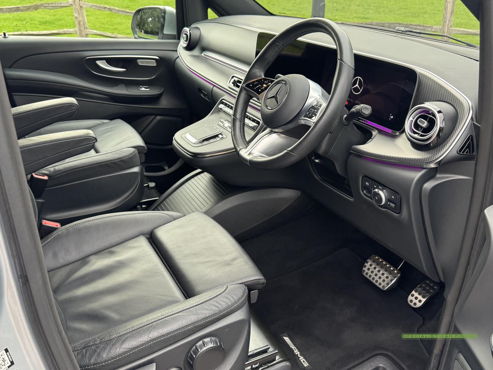 Mercedes-Benz V Class 2.0 V300d AMG Line MPV 5dr Diesel G-Tronic+ Euro 6 (s/s) XLWB (237 ps)