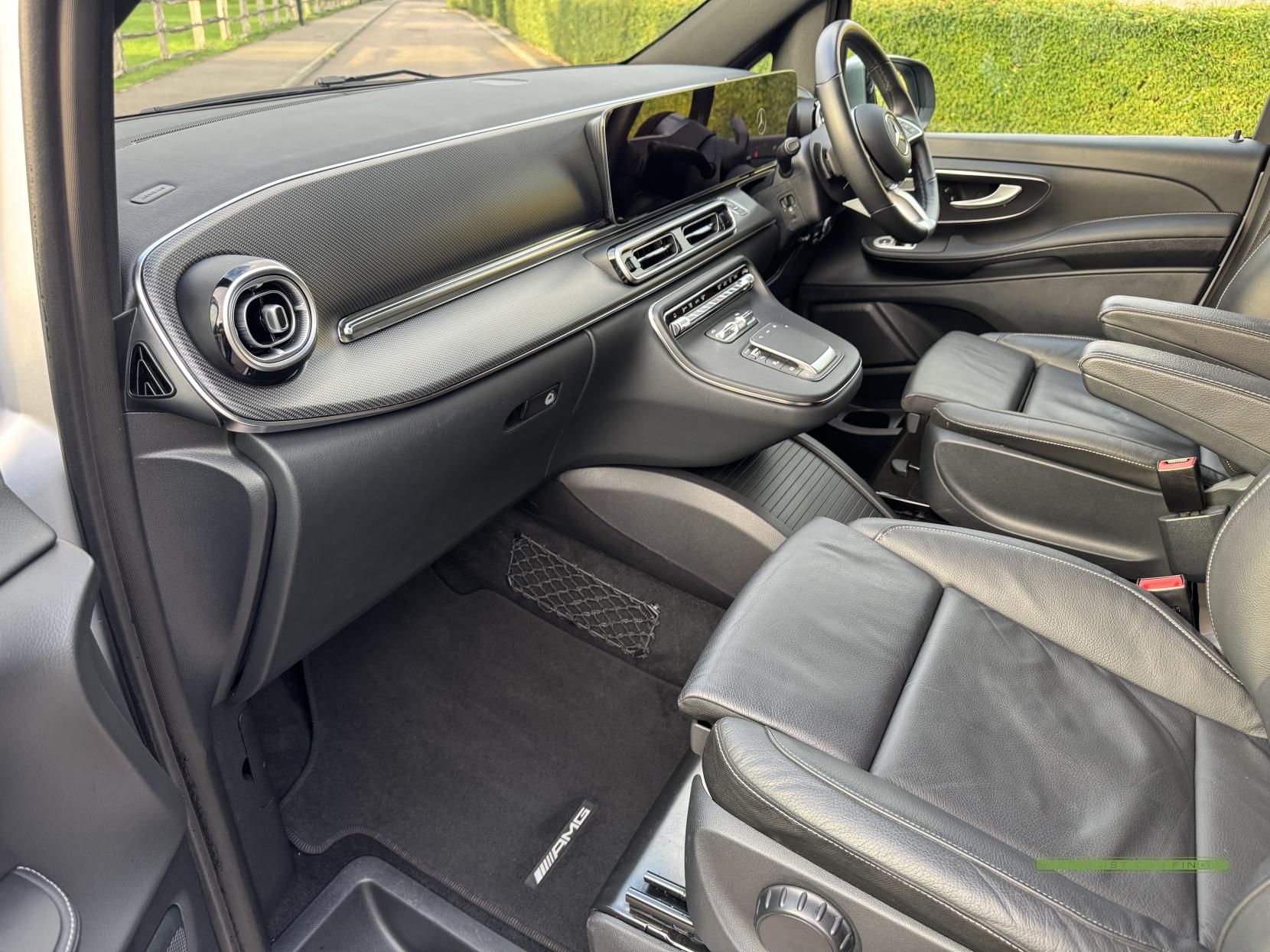 Mercedes-Benz V Class 2.0 V300d AMG Line MPV 5dr Diesel G-Tronic+ Euro 6 (s/s) XLWB (237 ps)