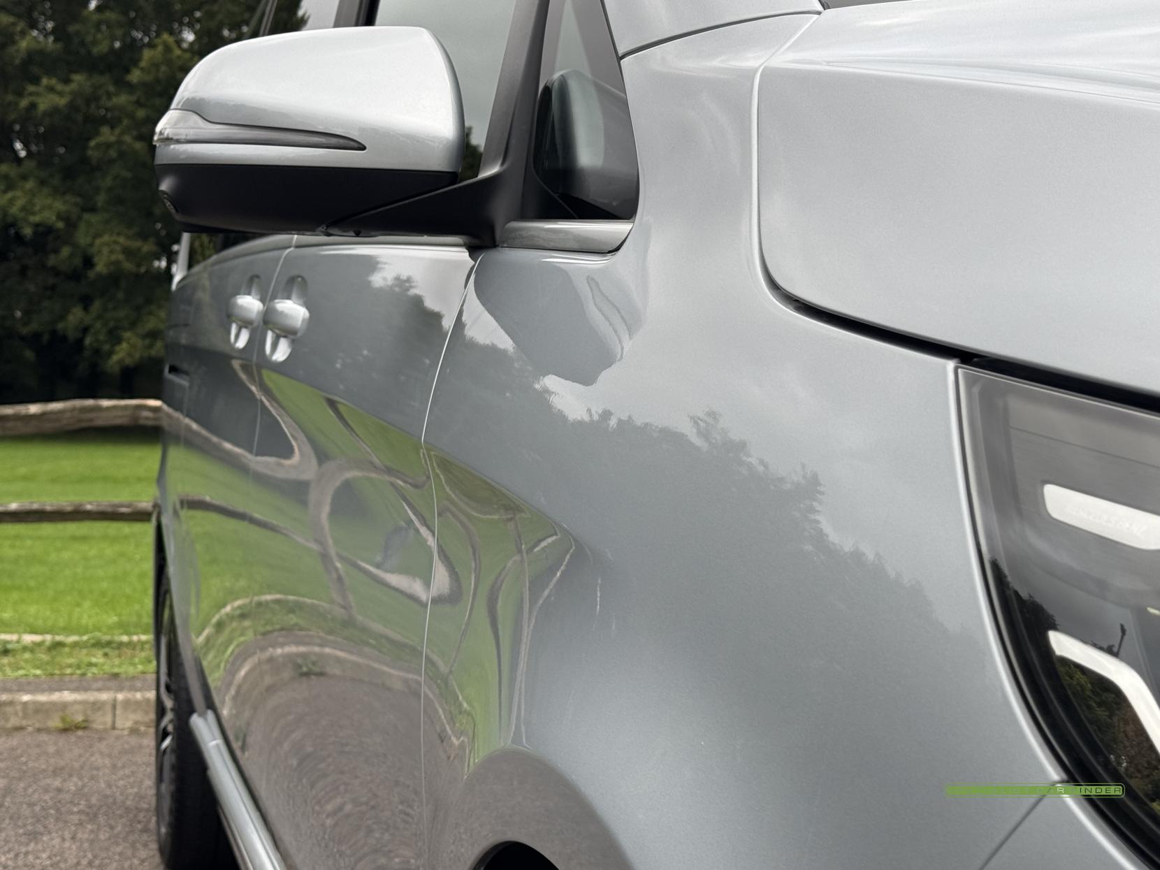 Mercedes-Benz V Class 2.0 V300d AMG Line MPV 5dr Diesel G-Tronic+ Euro 6 (s/s) XLWB (237 ps)