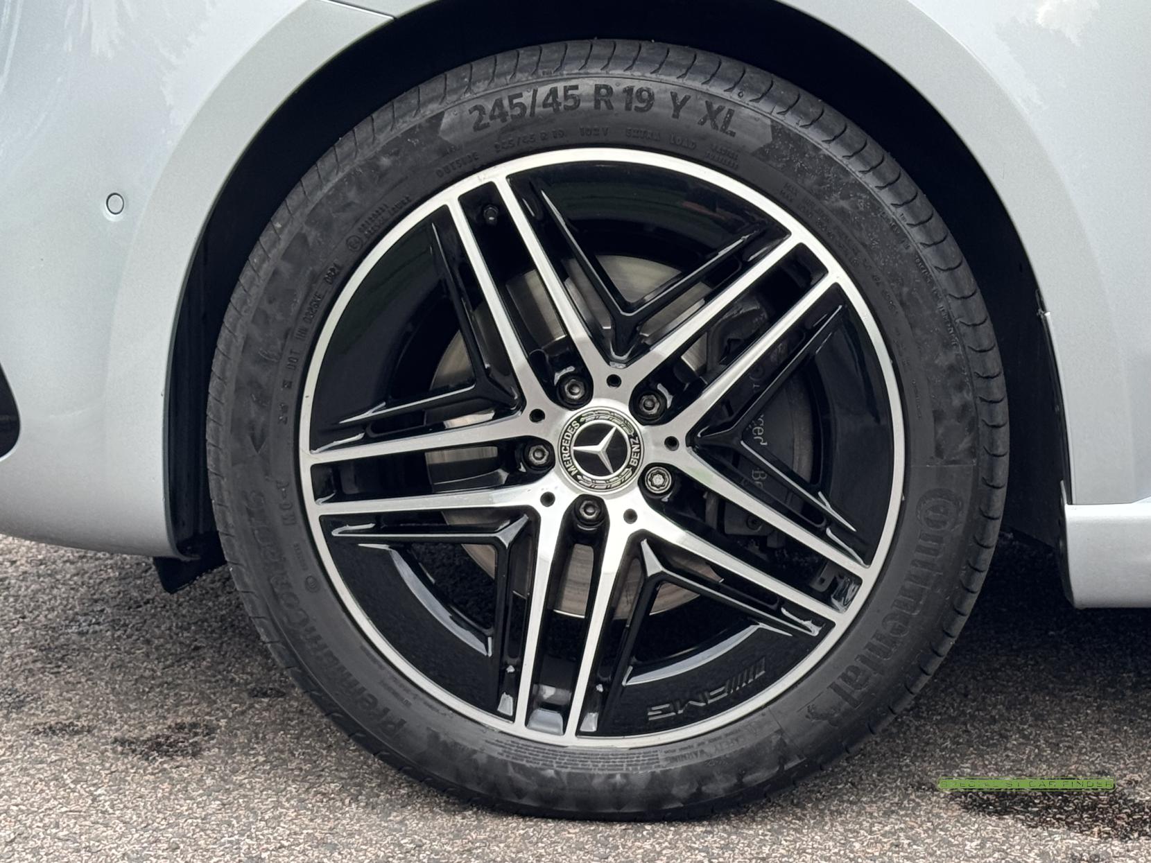 Mercedes-Benz V Class 2.0 V300d AMG Line MPV 5dr Diesel G-Tronic+ Euro 6 (s/s) XLWB (237 ps)