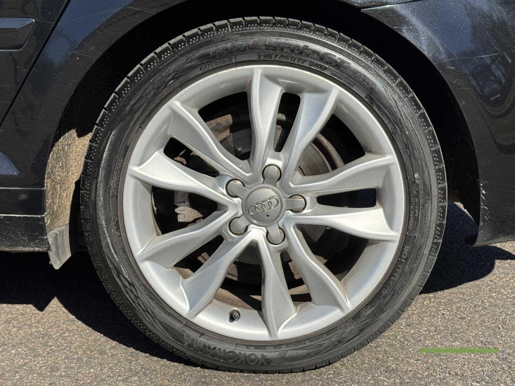 Audi A3 1.6 TDI Sport Sportback 5dr Diesel Manual Euro 5 (s/s) (105 ps)