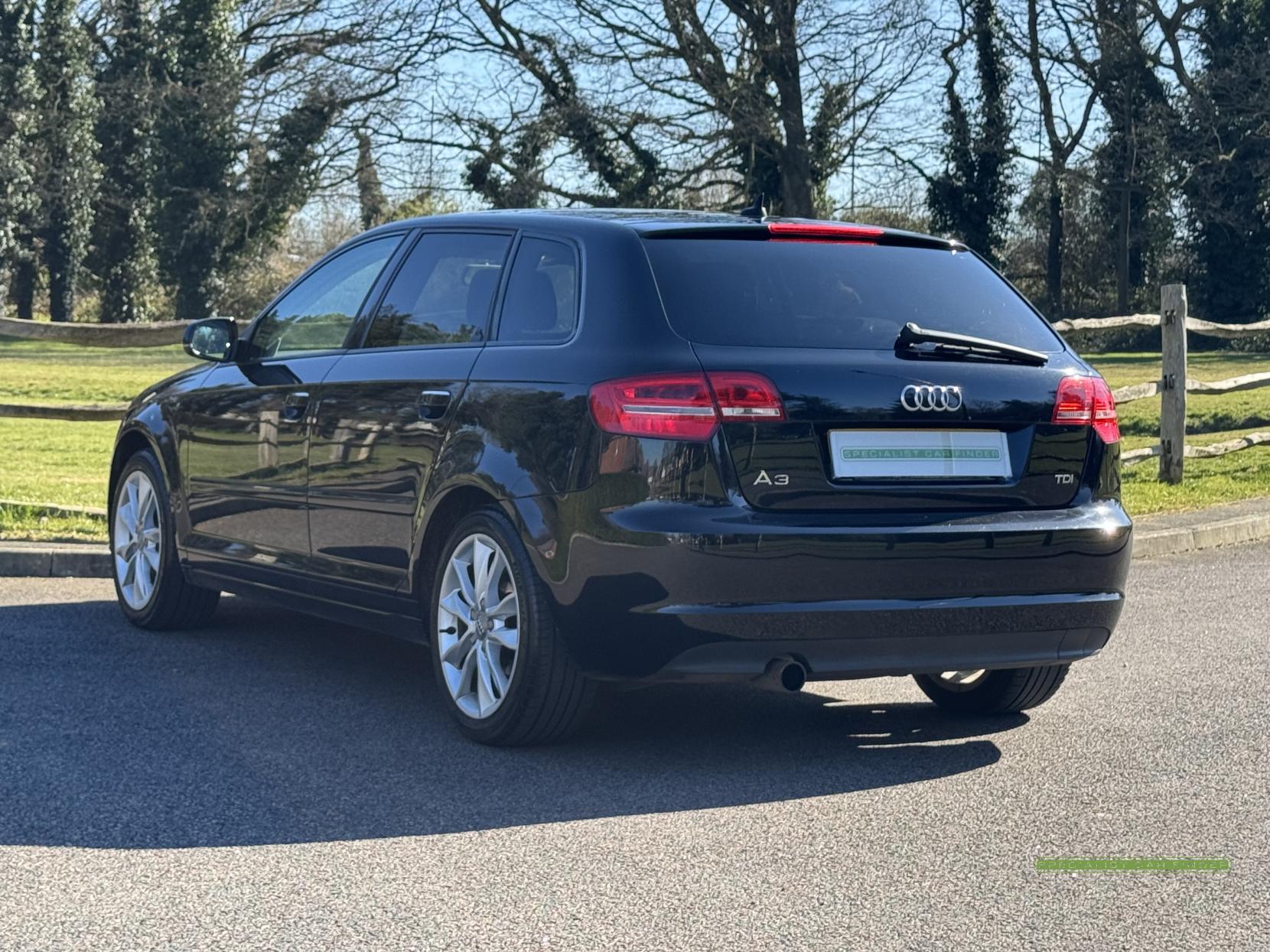 Audi A3 1.6 TDI Sport Sportback 5dr Diesel Manual Euro 5 (s/s) (105 ps)