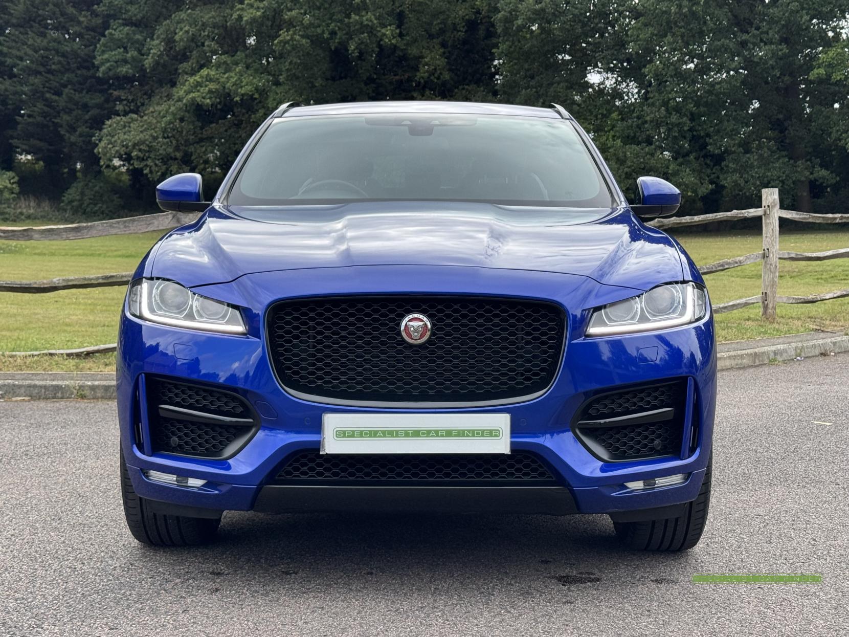 Jaguar F-PACE 2.0 D240 R-Sport SUV 5dr Diesel Auto AWD Euro 6 (s/s) (240 ps)