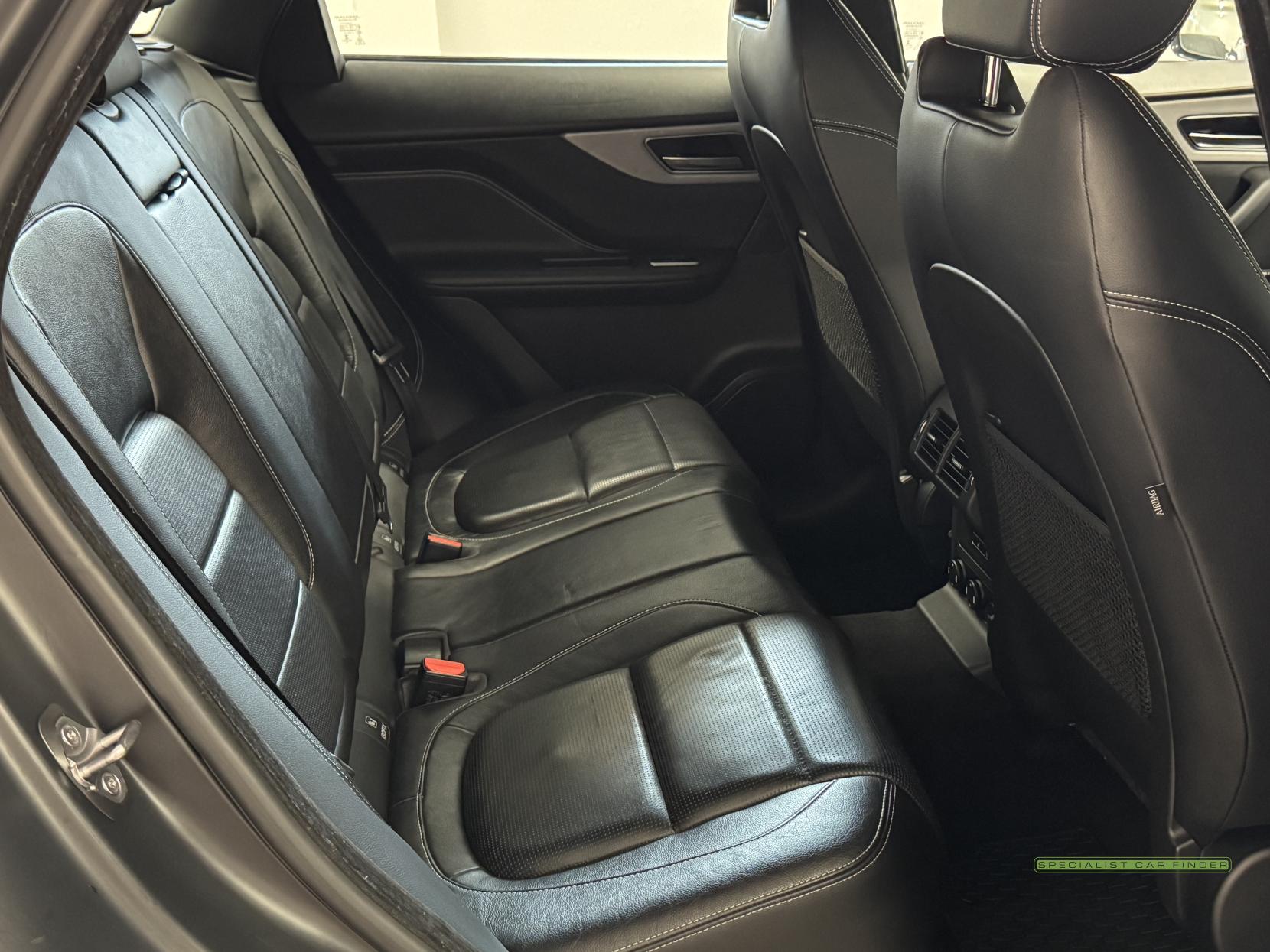 Jaguar F-PACE 2.0 D240 R-Sport SUV 5dr Diesel Auto AWD Euro 6 (s/s) (240 ps)