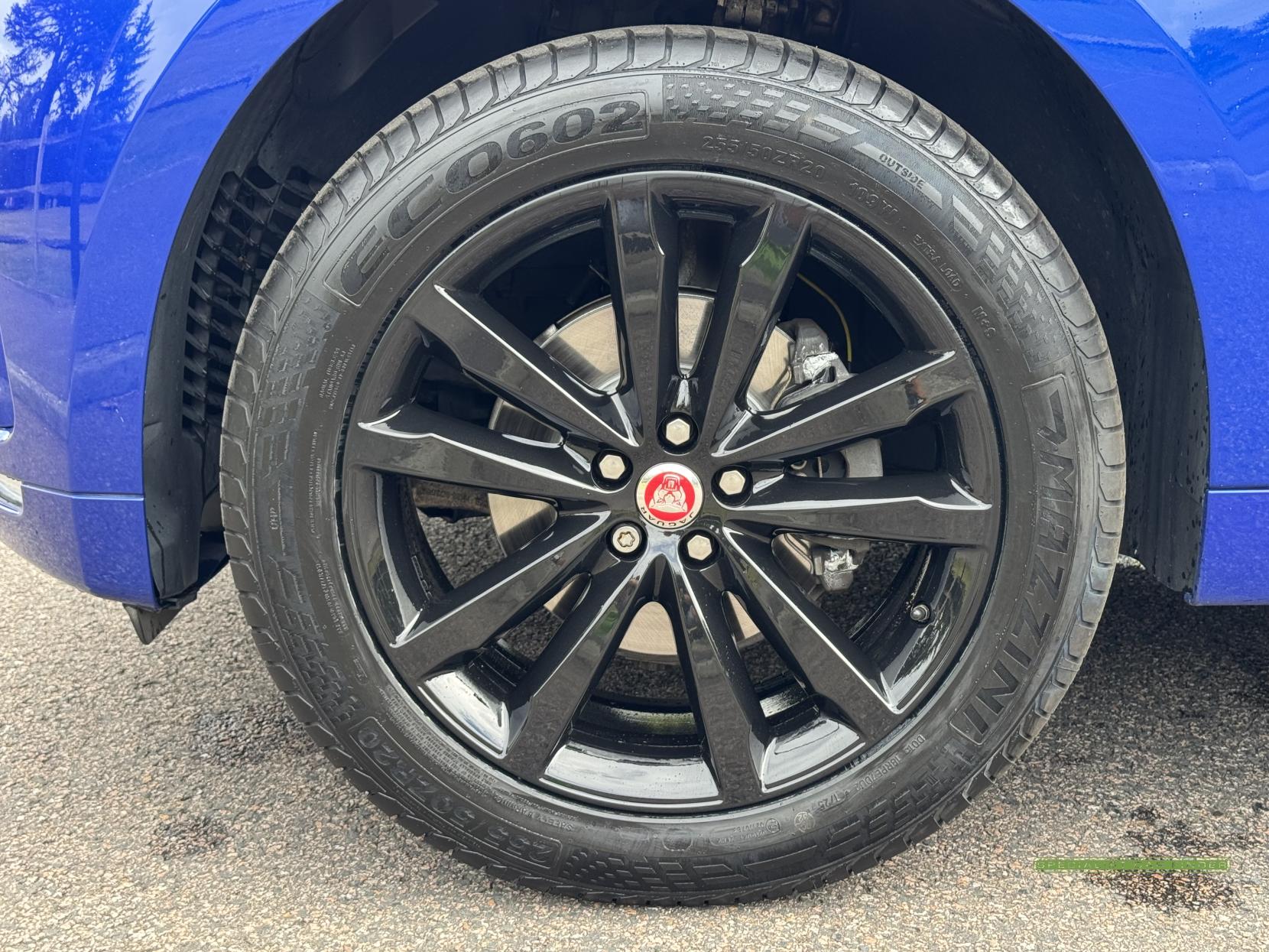 Jaguar F-PACE 2.0 D240 R-Sport SUV 5dr Diesel Auto AWD Euro 6 (s/s) (240 ps)