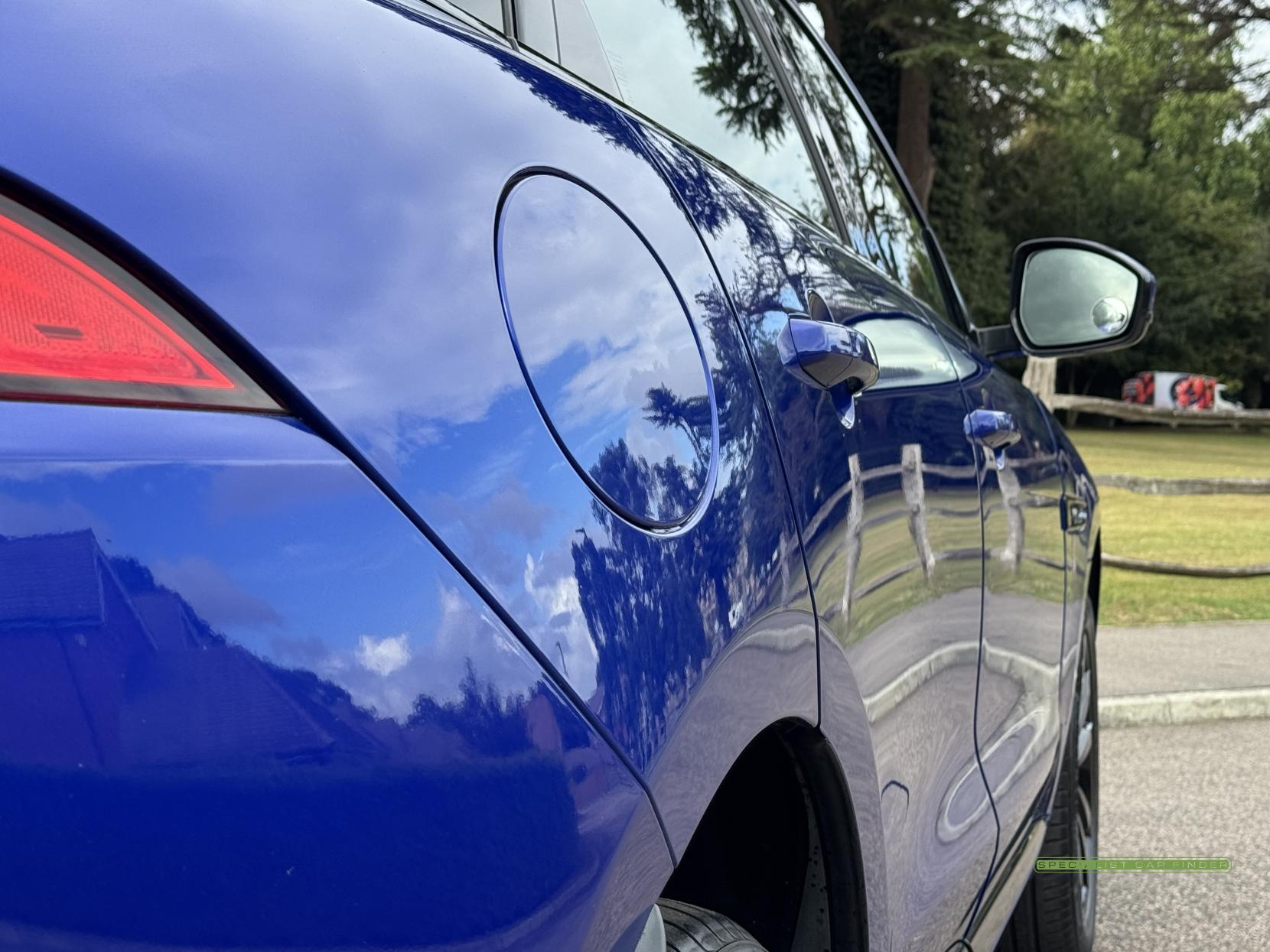 Jaguar F-PACE 2.0 D240 R-Sport SUV 5dr Diesel Auto AWD Euro 6 (s/s) (240 ps)
