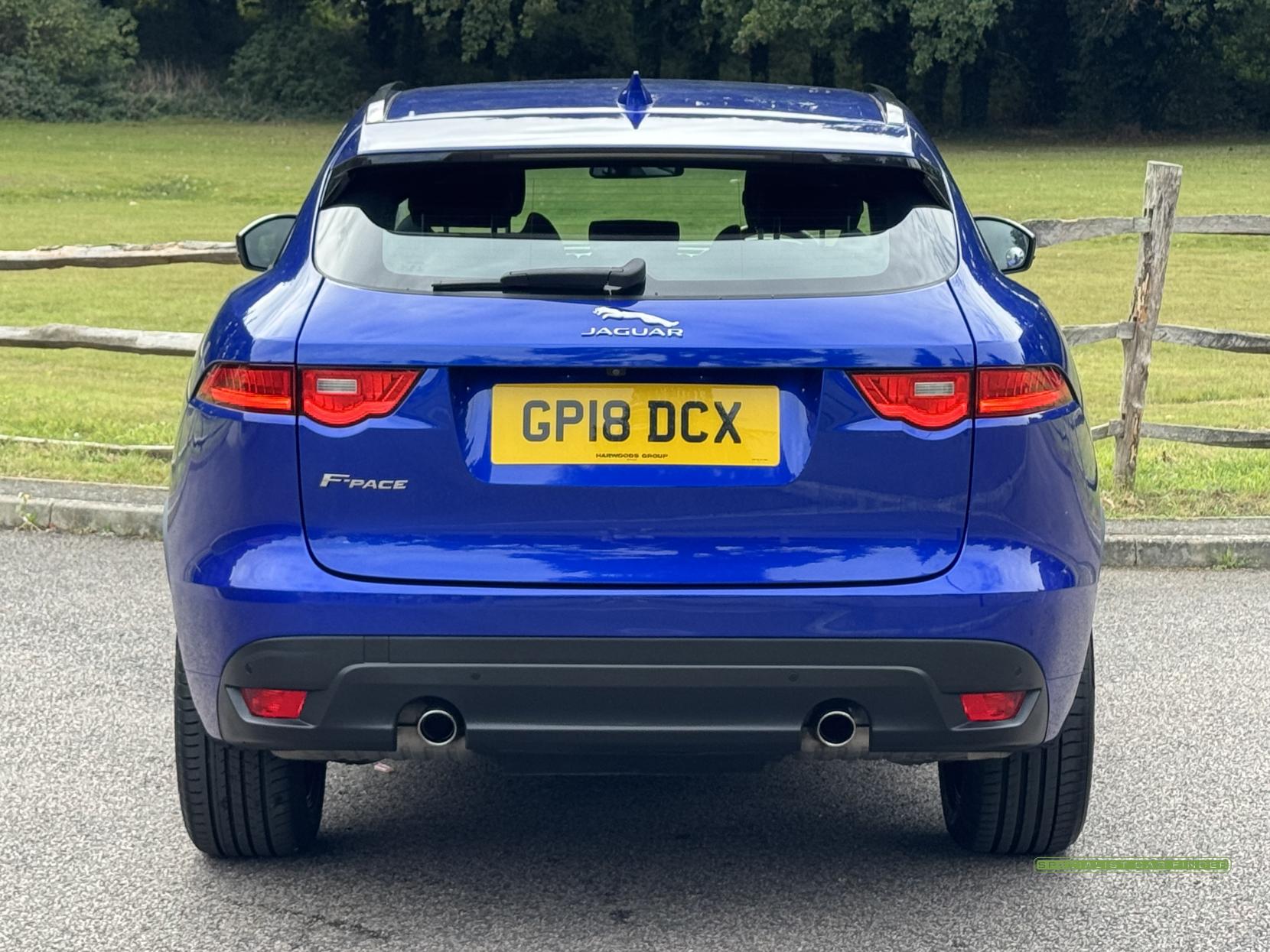 Jaguar F-PACE 2.0 D240 R-Sport SUV 5dr Diesel Auto AWD Euro 6 (s/s) (240 ps)