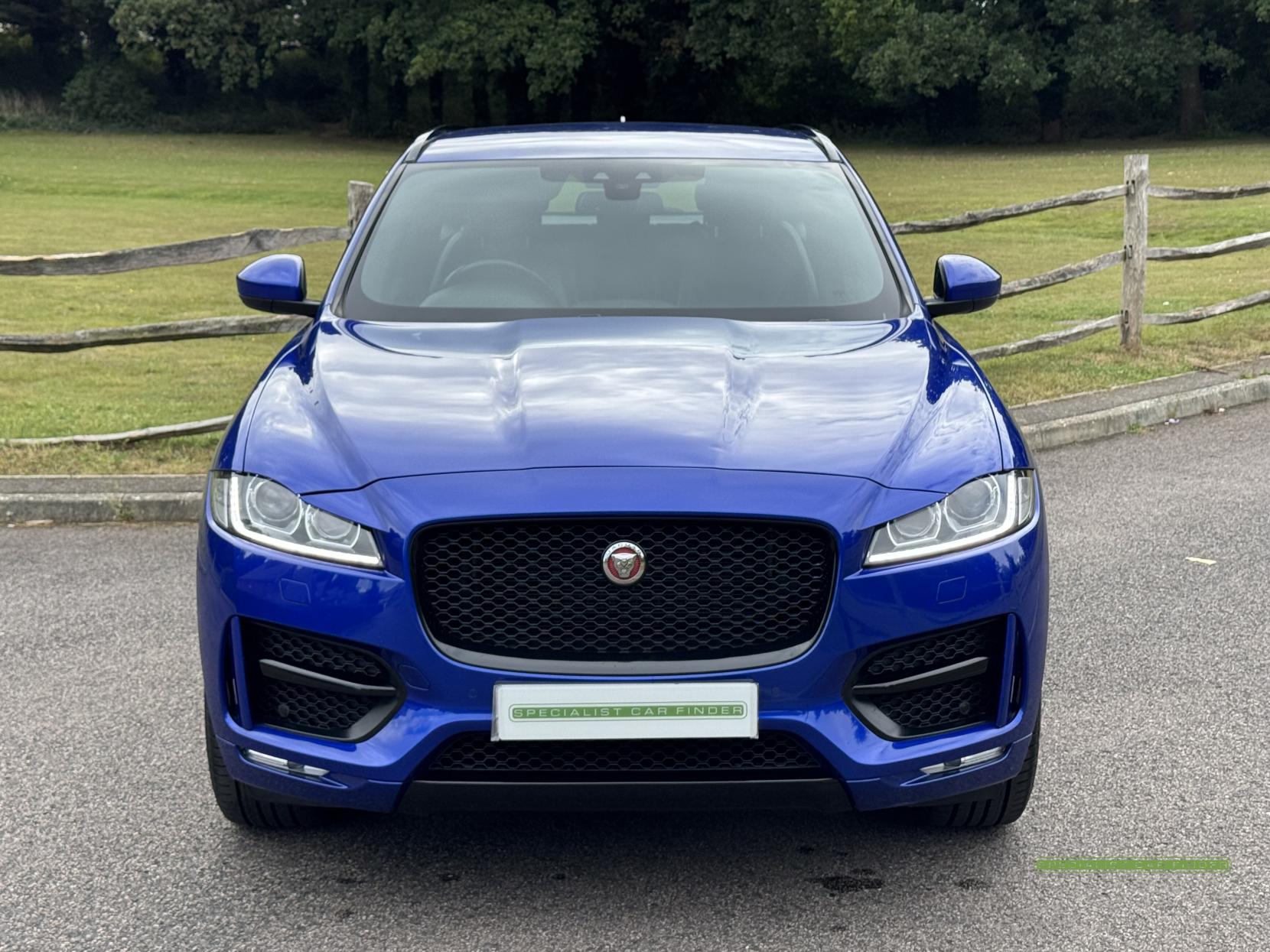 Jaguar F-PACE 2.0 D240 R-Sport SUV 5dr Diesel Auto AWD Euro 6 (s/s) (240 ps)