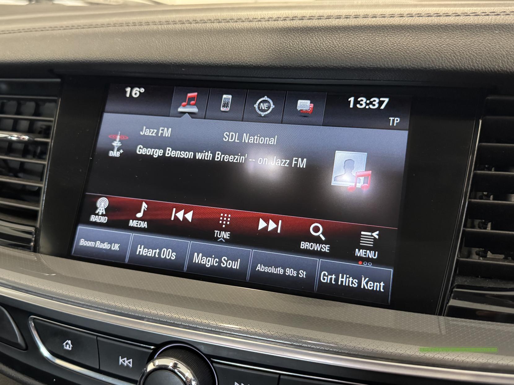 Vauxhall Insignia 1.5i Turbo ecoTEC Design Nav Grand Sport 5dr Petrol Manual Euro 6 (s/s) (140 ps)