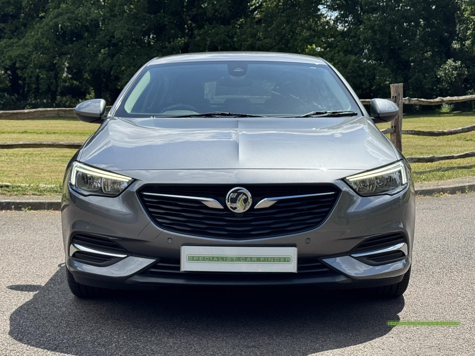 Vauxhall Insignia 1.5i Turbo ecoTEC Design Nav Grand Sport 5dr Petrol Manual Euro 6 (s/s) (140 ps)