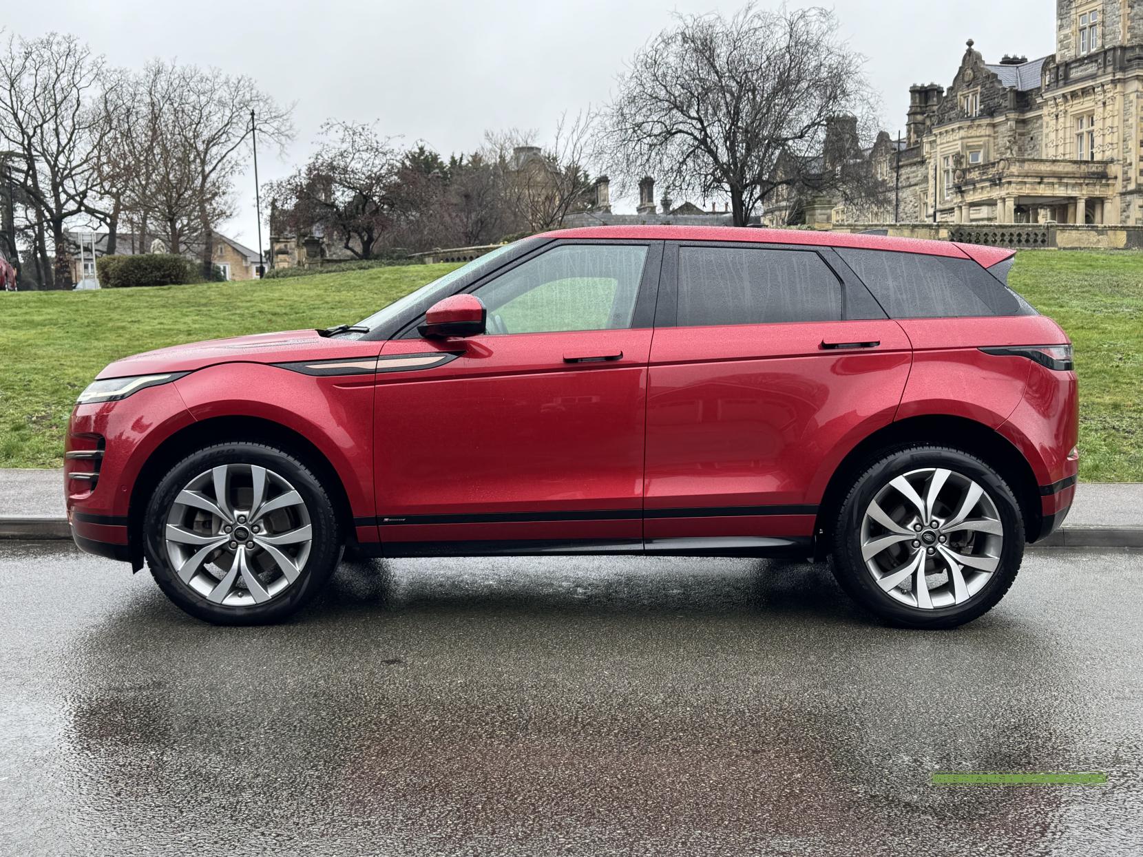 Land Rover Range Rover Evoque 2.0 P200 MHEV R-Dynamic SE SUV 5dr Petrol Auto 4WD Euro 6 (s/s) (200 ps)