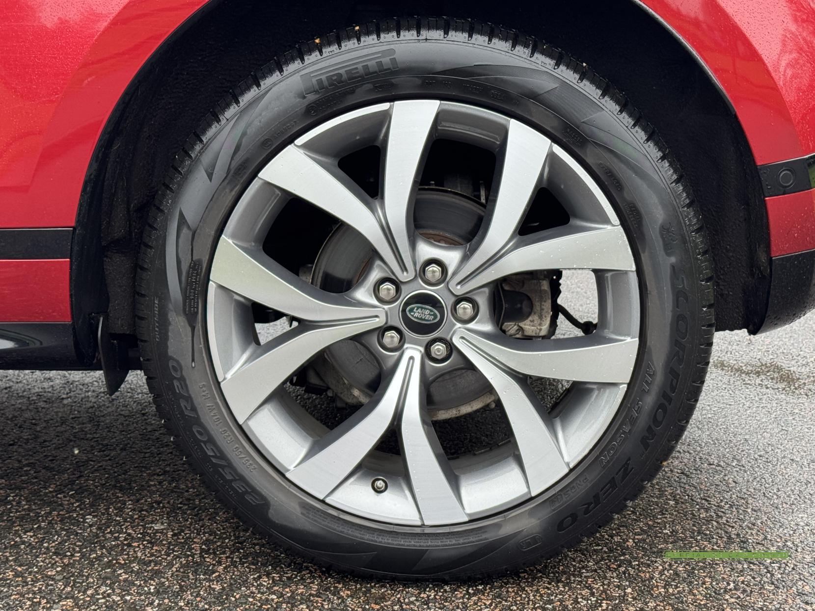 Land Rover Range Rover Evoque 2.0 P200 MHEV R-Dynamic SE SUV 5dr Petrol Auto 4WD Euro 6 (s/s) (200 ps)