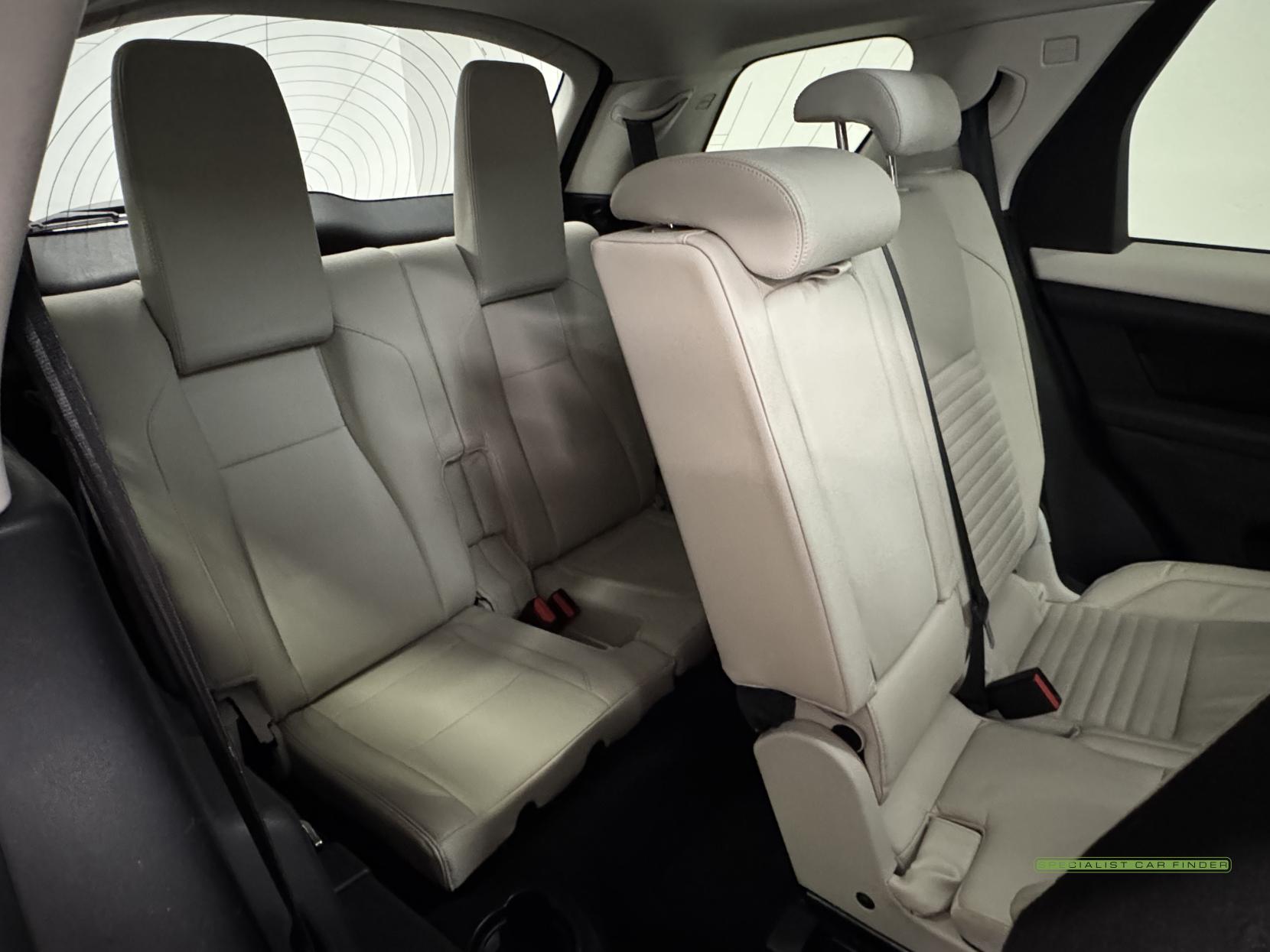 Land Rover Discovery Sport 2.0 D180 MHEV SE SUV 5dr Diesel Auto 4WD Euro 6 (s/s) (180 ps)