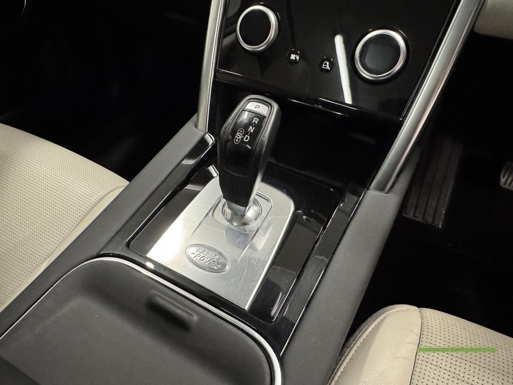 Land Rover Discovery Sport 2.0 D180 MHEV SE SUV 5dr Diesel Auto 4WD Euro 6 (s/s) (180 ps)