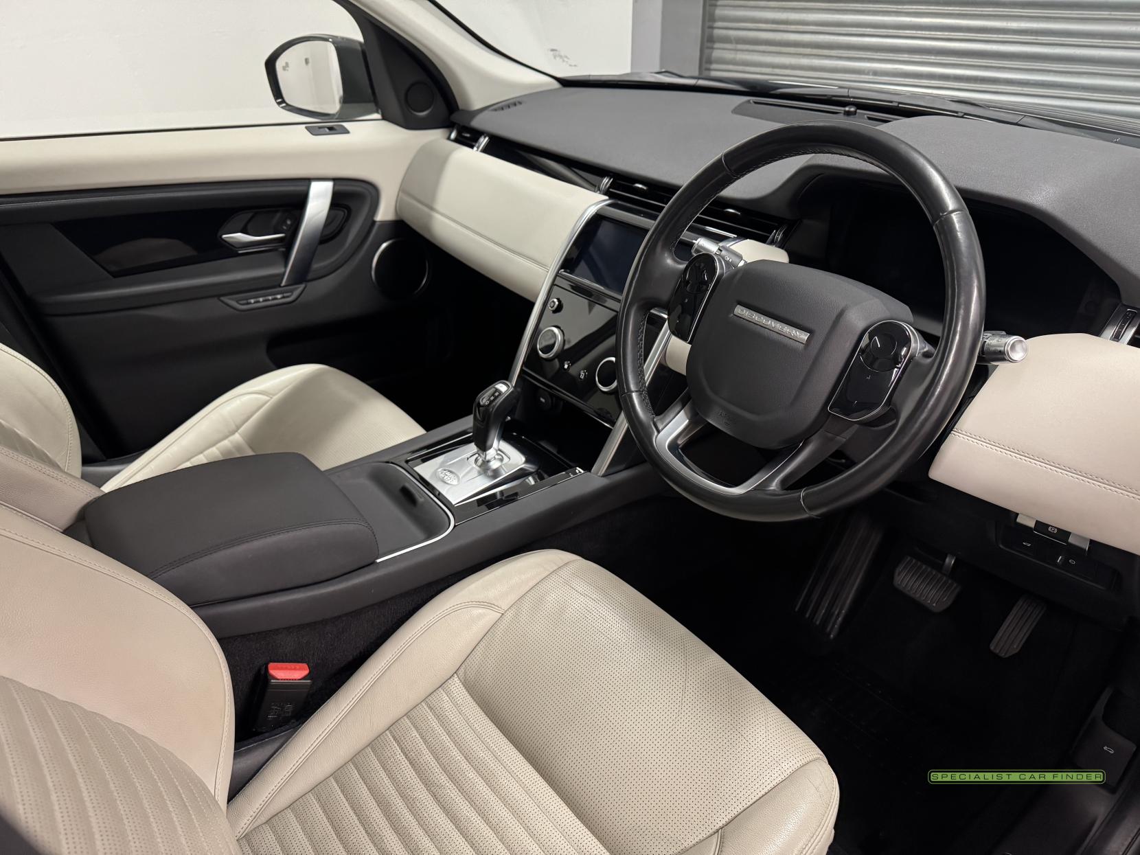 Land Rover Discovery Sport 2.0 D180 MHEV SE SUV 5dr Diesel Auto 4WD Euro 6 (s/s) (180 ps)