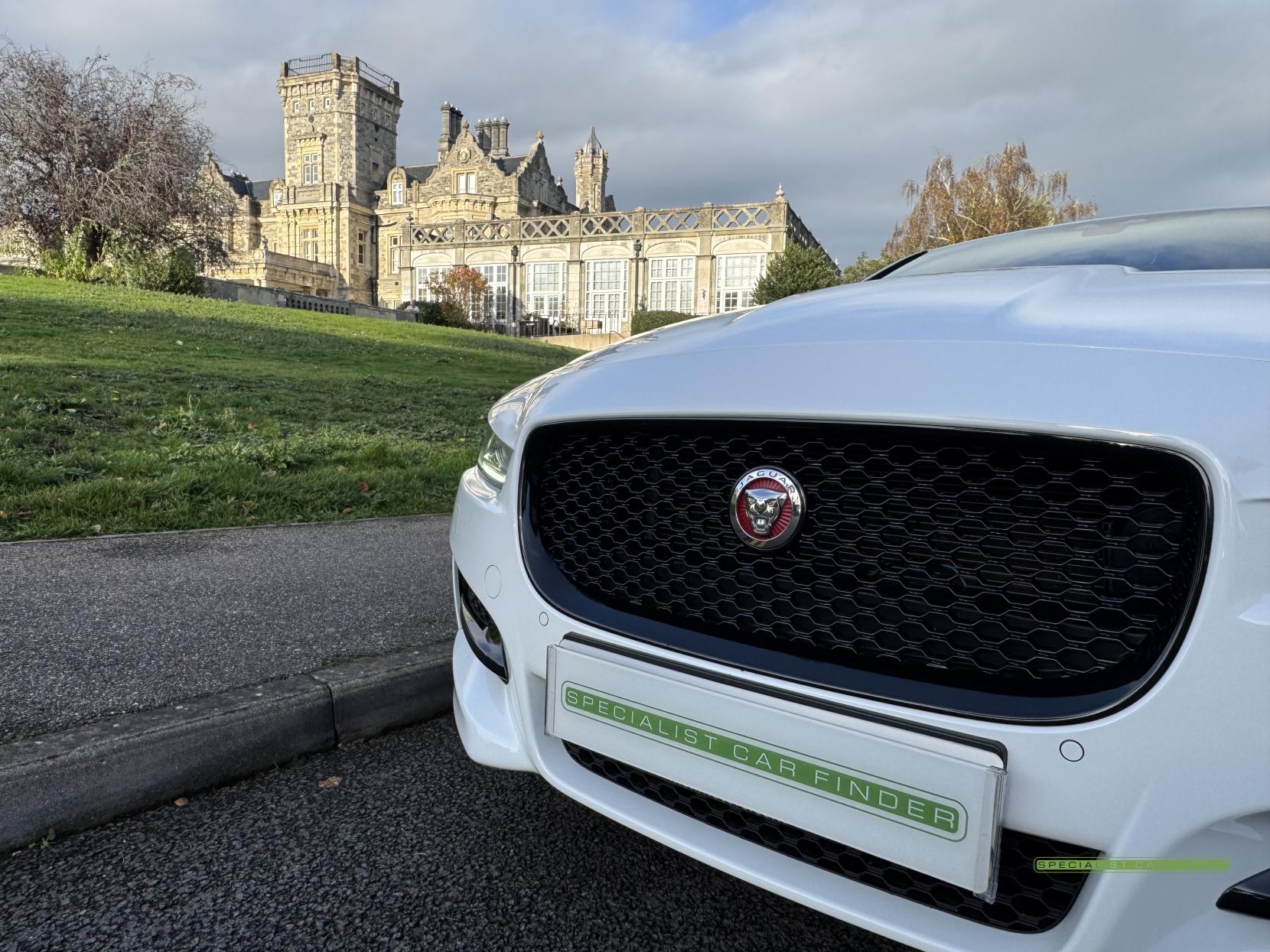 Jaguar XE 2.0i GPF R-Sport Saloon 4dr Petrol Auto Euro 6 (s/s) (250 ps)