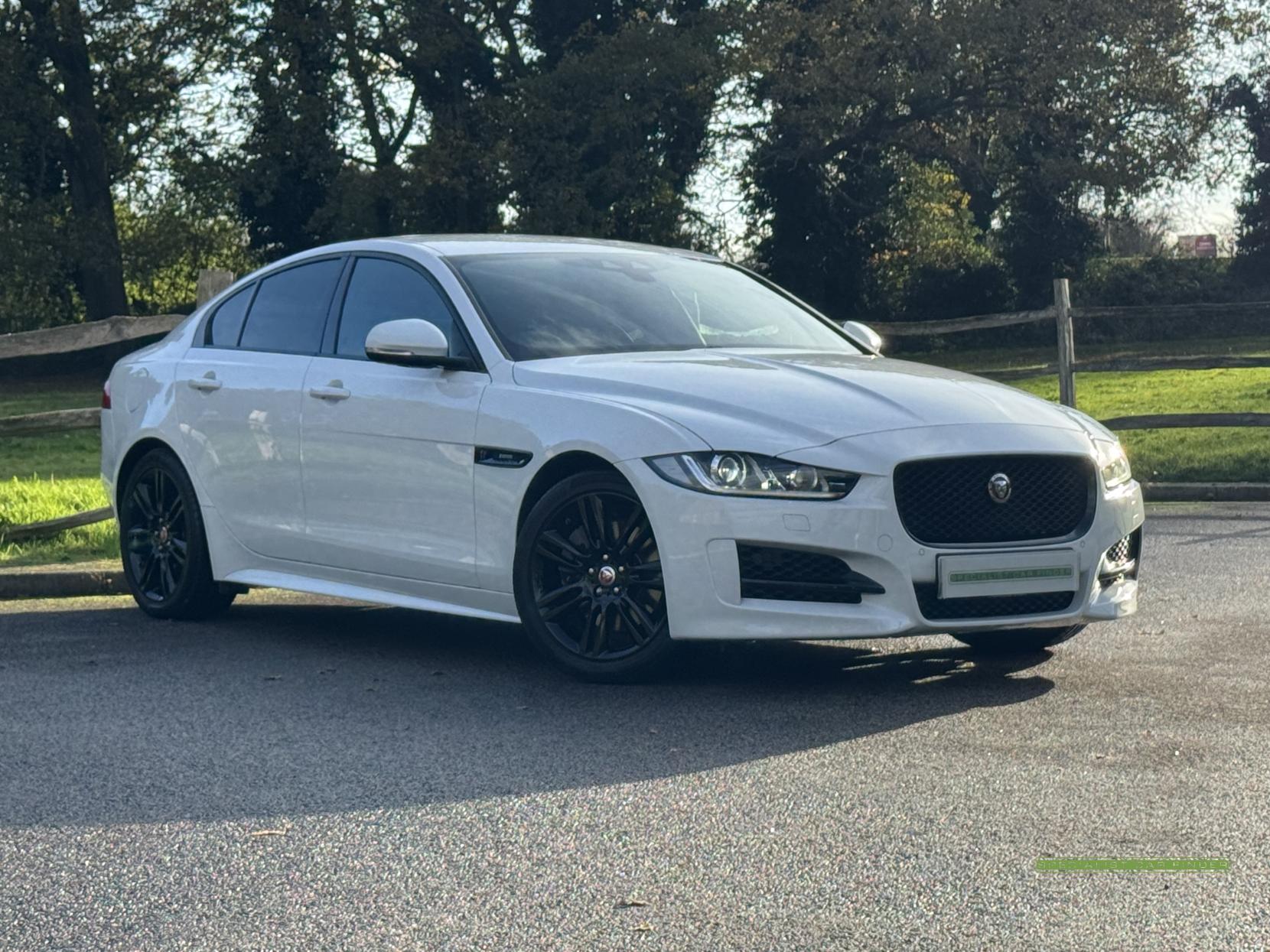 Jaguar XE 2.0i GPF R-Sport Saloon 4dr Petrol Auto Euro 6 (s/s) (250 ps)