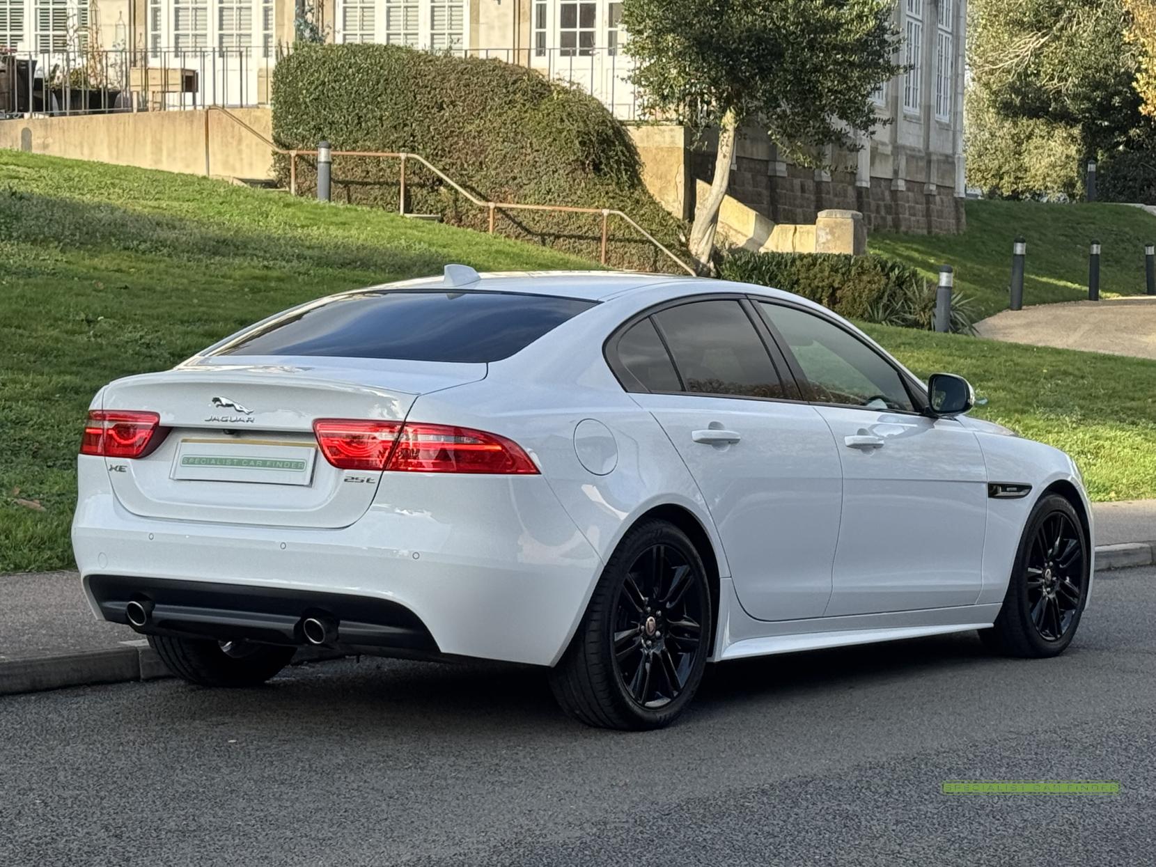 Jaguar XE 2.0i GPF R-Sport Saloon 4dr Petrol Auto Euro 6 (s/s) (250 ps)