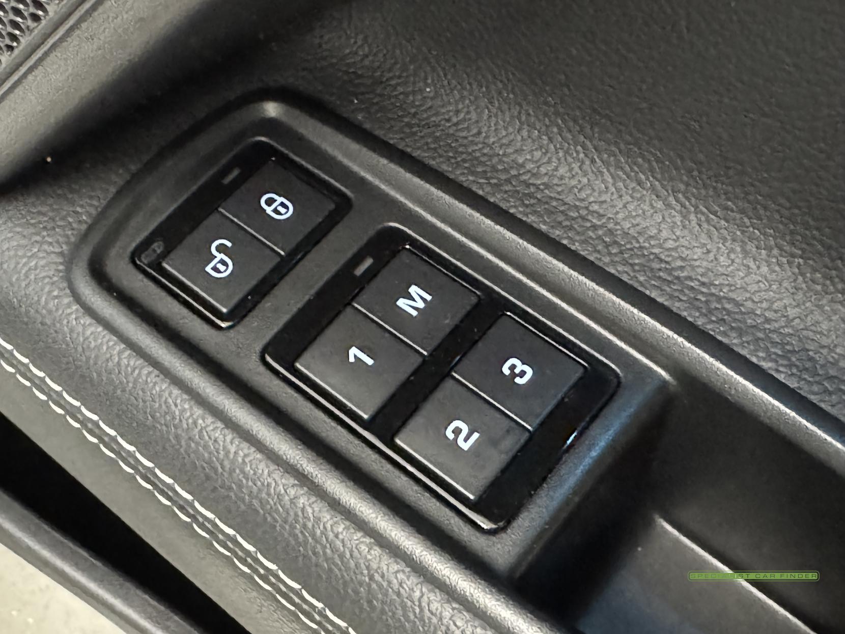 Jaguar XE 2.0i GPF R-Sport Saloon 4dr Petrol Auto Euro 6 (s/s) (250 ps)