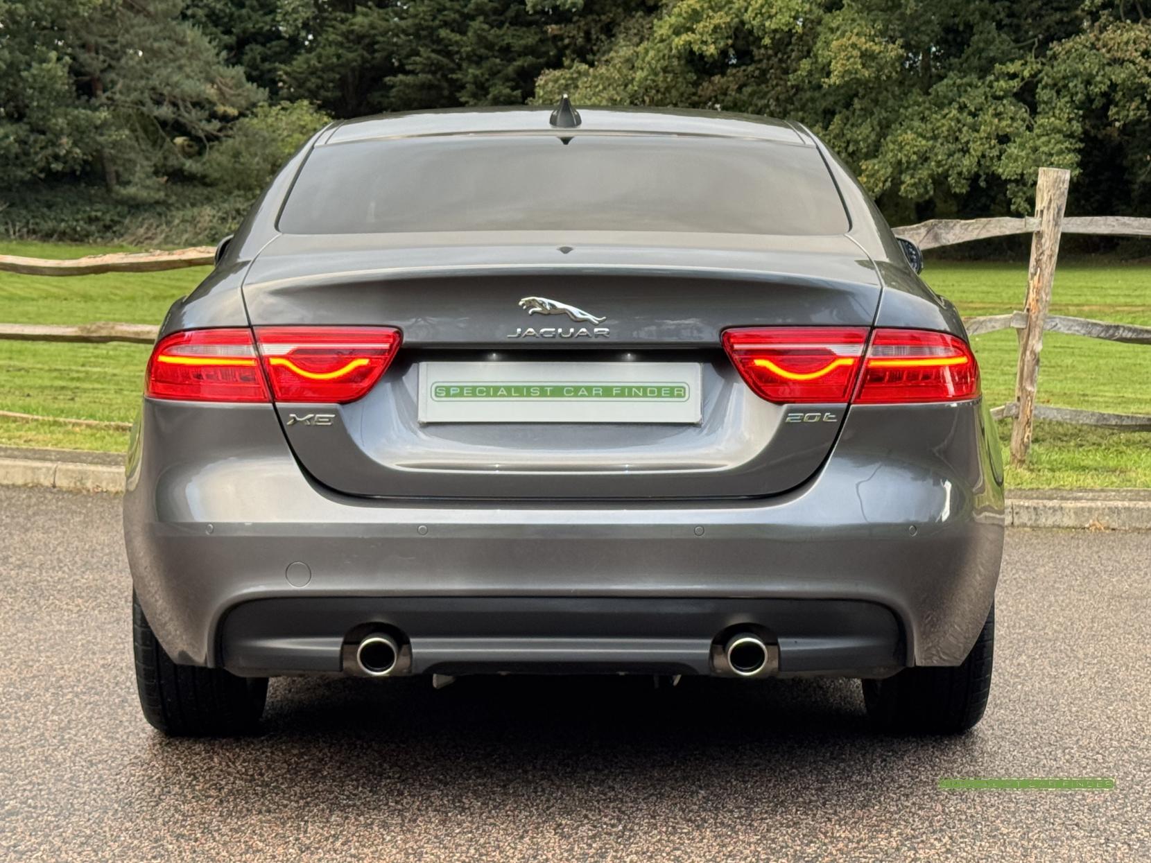 Jaguar XE 2.0i GPF Prestige Saloon 4dr Petrol Auto Euro 6 (s/s) (200 ps)
