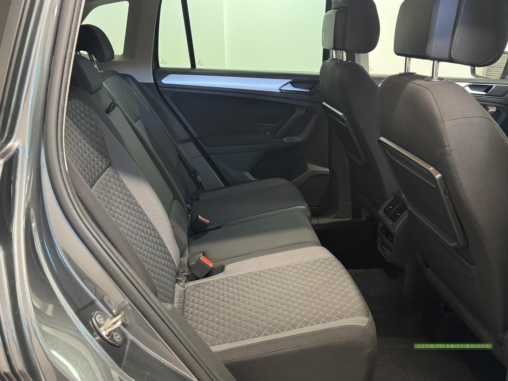 Volkswagen Tiguan 1.4 TSI SE Navigation SUV 5dr Petrol Manual Euro 6 (s/s) (125 ps)