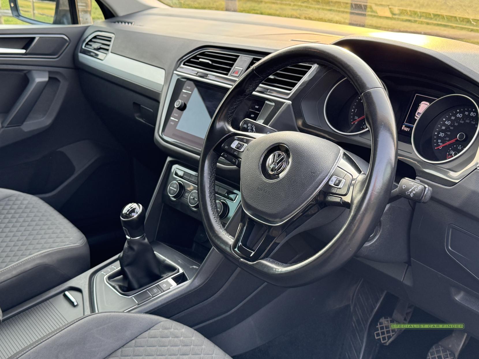Volkswagen Tiguan 1.4 TSI SE Navigation SUV 5dr Petrol Manual Euro 6 (s/s) (125 ps)