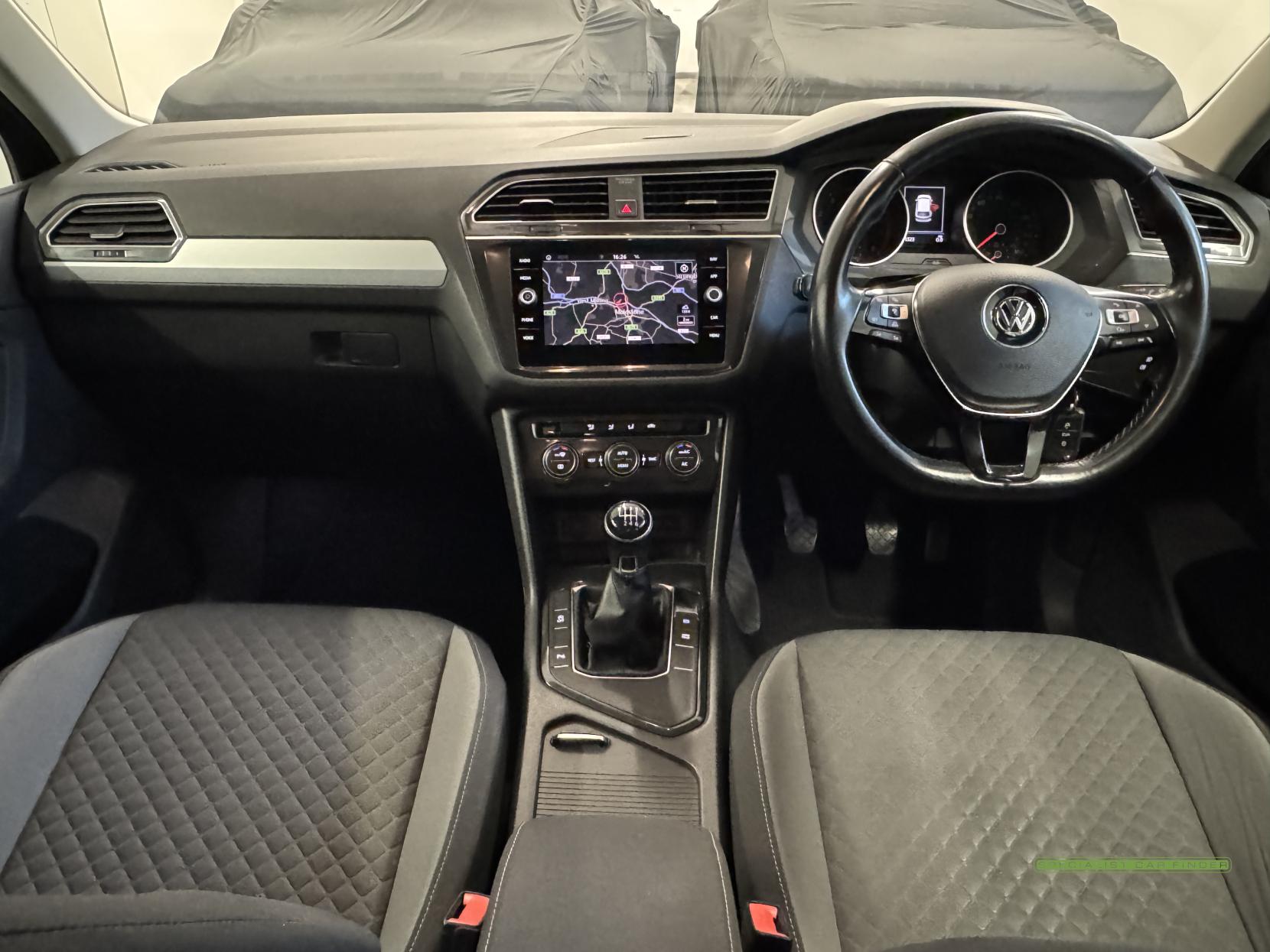 Volkswagen Tiguan 1.4 TSI SE Navigation SUV 5dr Petrol Manual Euro 6 (s/s) (125 ps)
