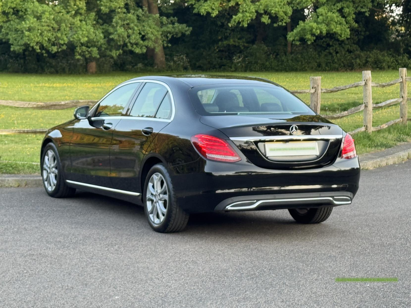 Mercedes-Benz C Class 1.6 C200d Sport Saloon 4dr Diesel Manual Euro 6 (s/s) (136 ps)