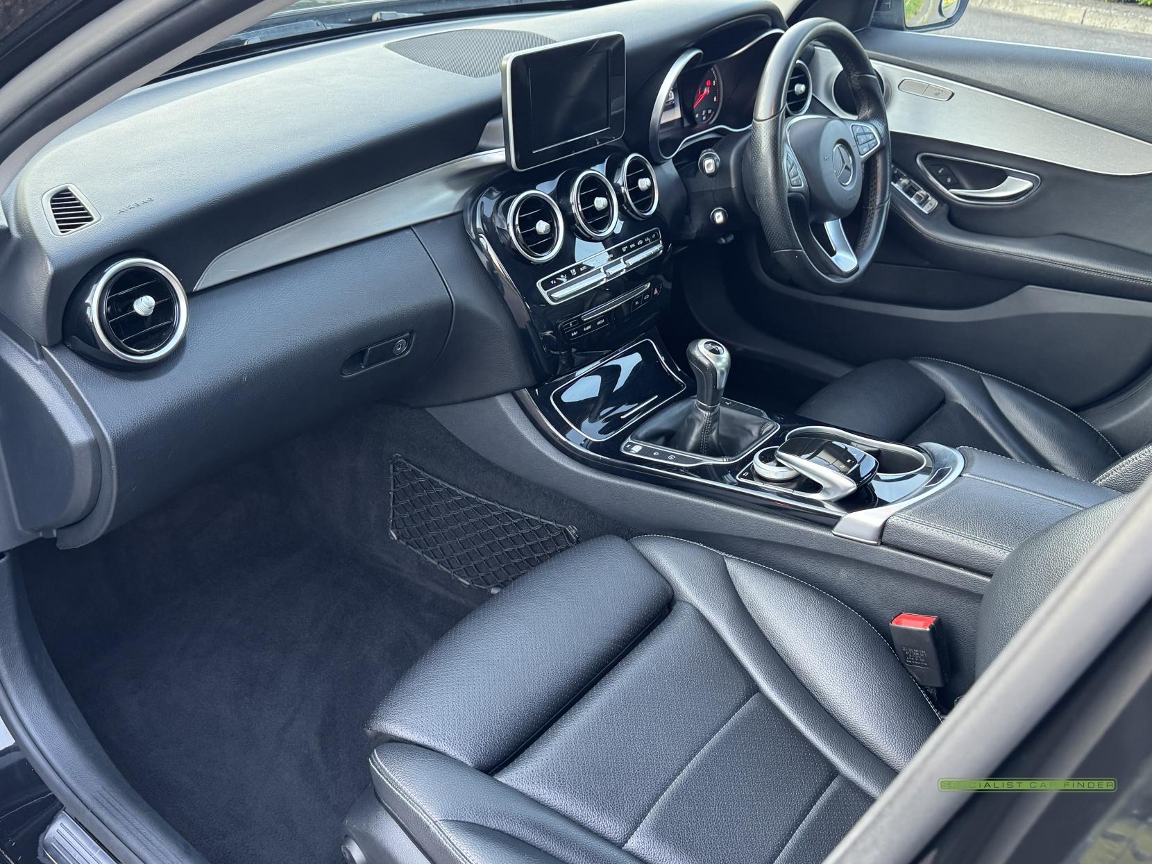 Mercedes-Benz C Class 1.6 C200d Sport Saloon 4dr Diesel Manual Euro 6 (s/s) (136 ps)