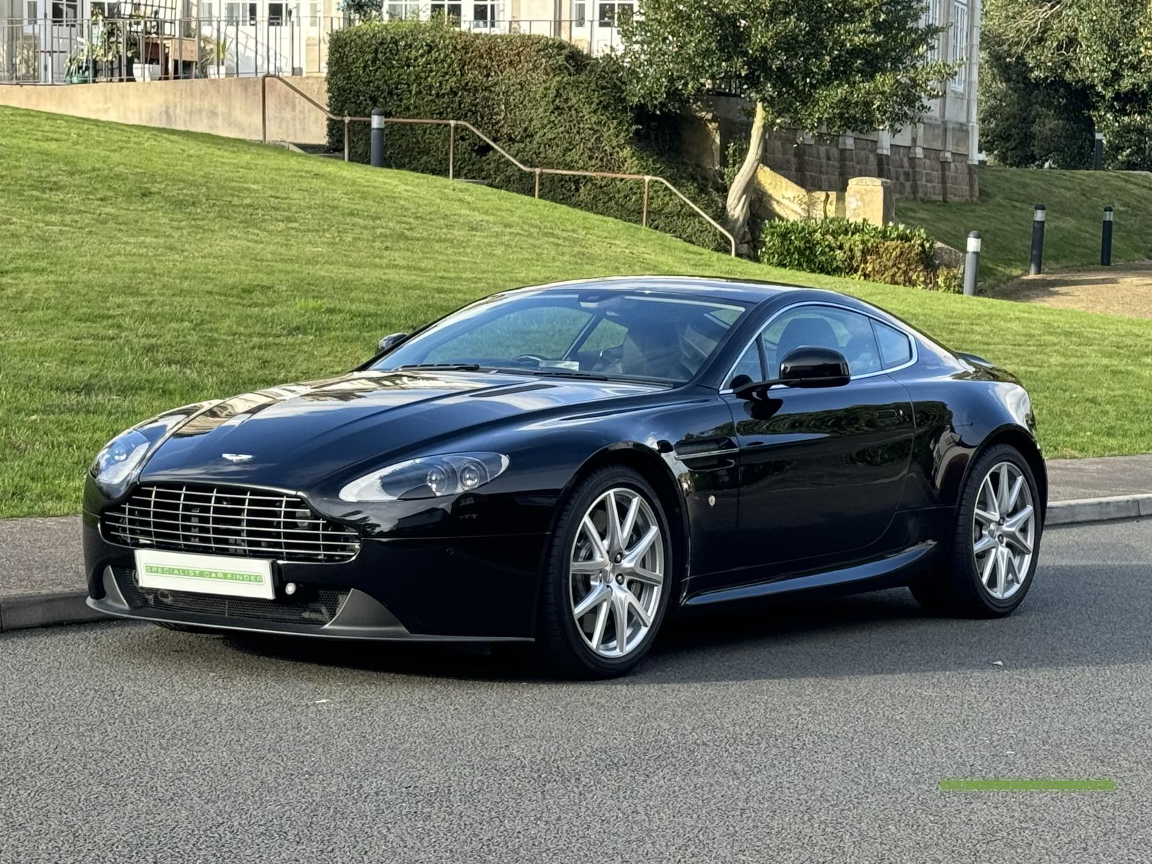 Aston Martin Vantage 4.7 V8 Coupe 2dr Petrol Sportshift II Euro 5 (420 bhp)