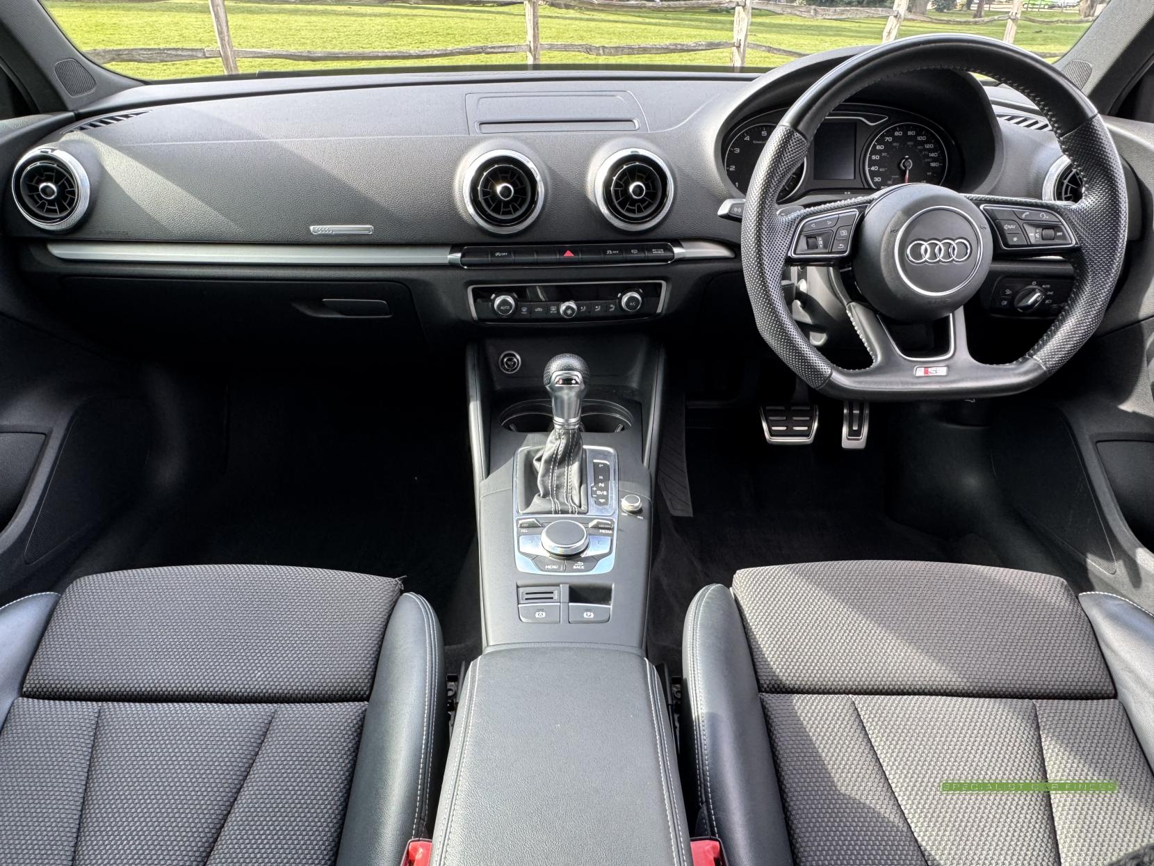 Audi A3 1.5 TFSI CoD 35 Black Edition Sportback 5dr Petrol S Tronic Euro 6 (s/s) (150 ps)
