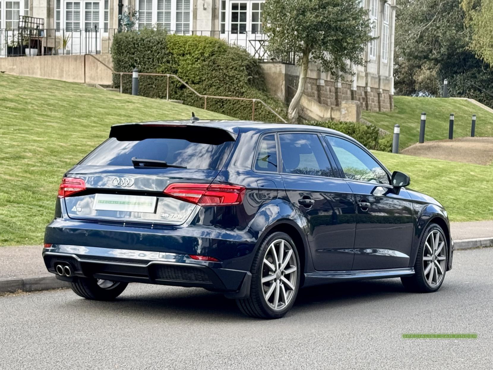 Audi A3 1.5 TFSI CoD 35 Black Edition Sportback 5dr Petrol S Tronic Euro 6 (s/s) (150 ps)