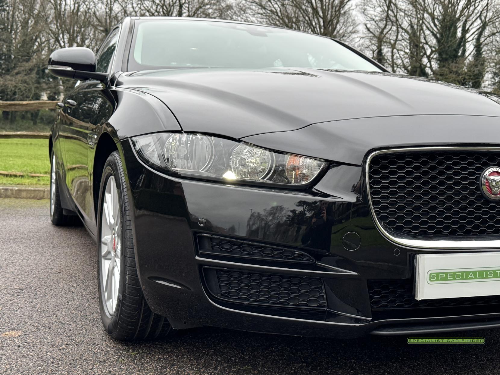 Jaguar XE 2.0i Prestige Saloon 4dr Petrol Auto Euro 6 (s/s) (200 ps)