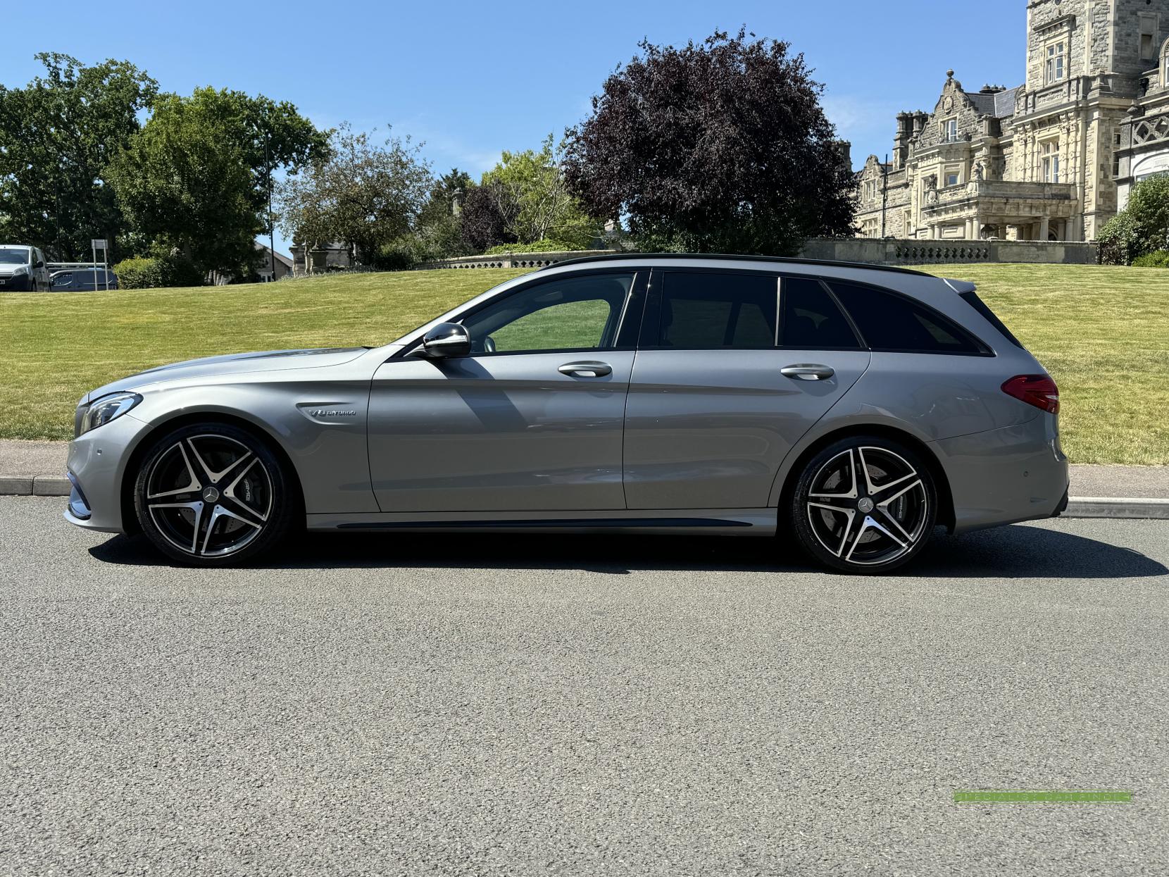 Mercedes-Benz C Class 4.0 C63 V8 BiTurbo AMG Estate 5dr Petrol SpdS MCT Euro 6 (s/s) (476 ps)