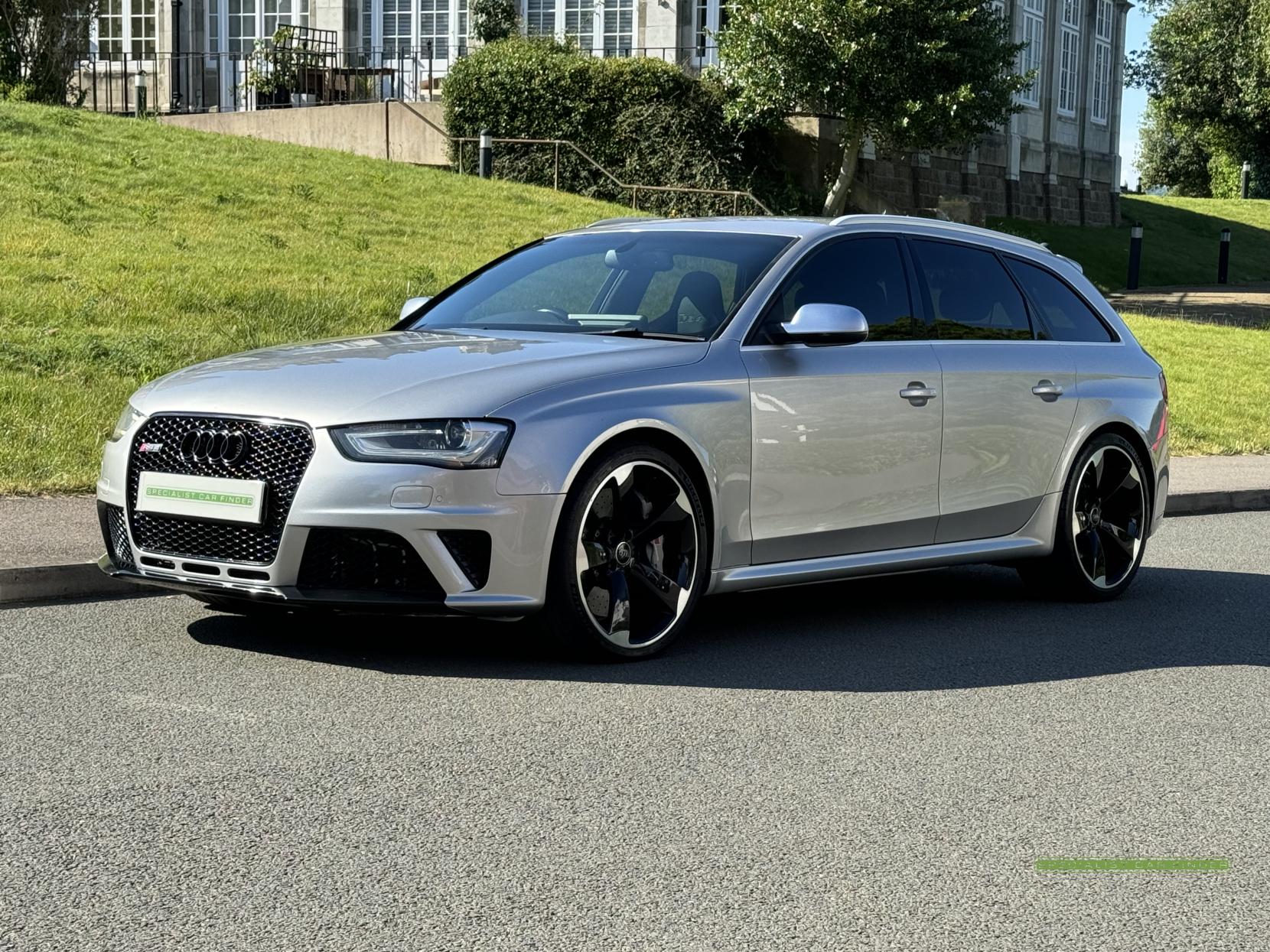 Audi RS4 Avant 4.2 FSI V8 Estate 5dr Petrol S Tronic quattro Euro 5 (450 ps)