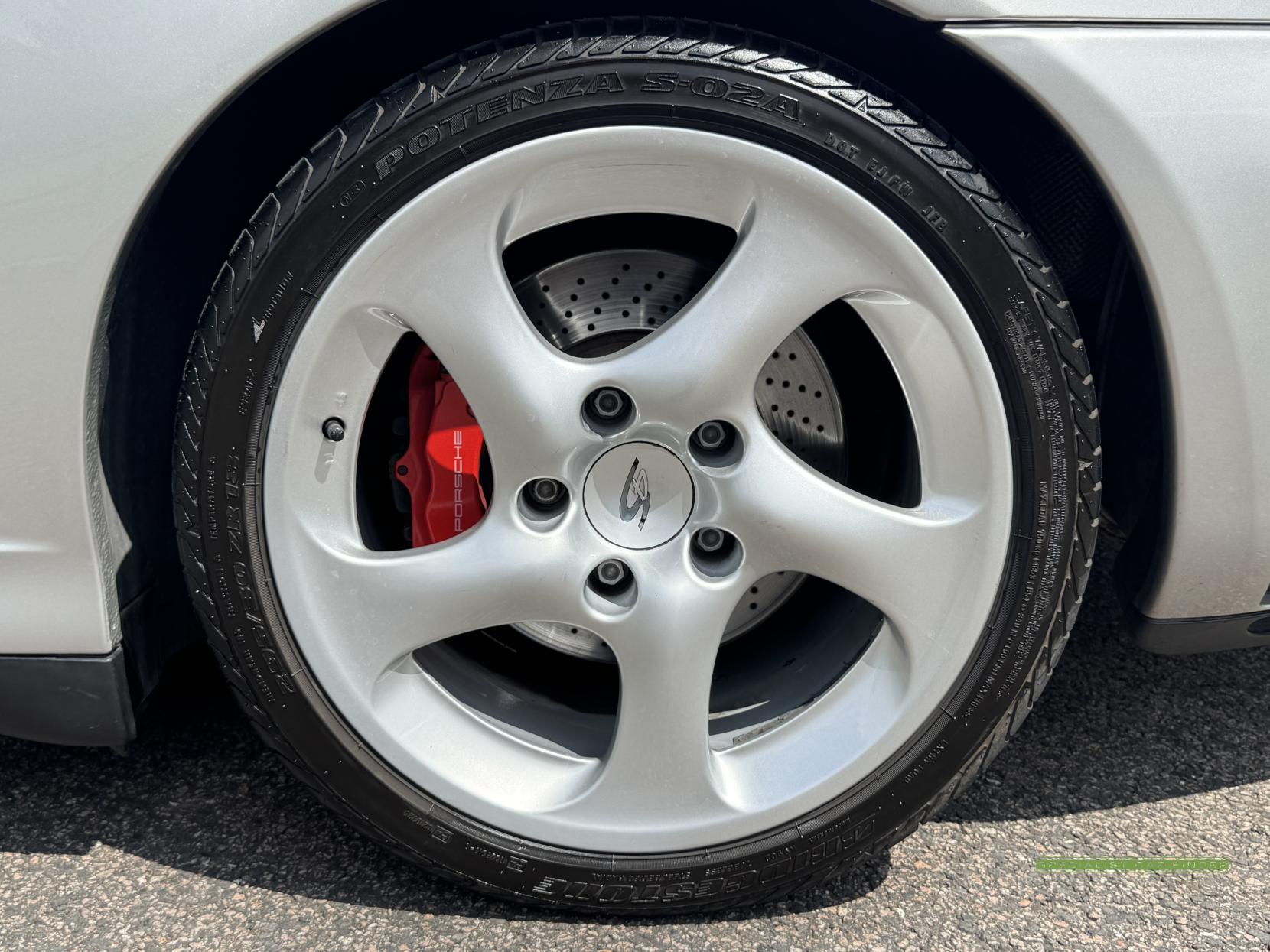Porsche 911 3.6 996 Carrera 4S Coupe 2dr Petrol Manual AWD (277 g/km, 315 bhp)