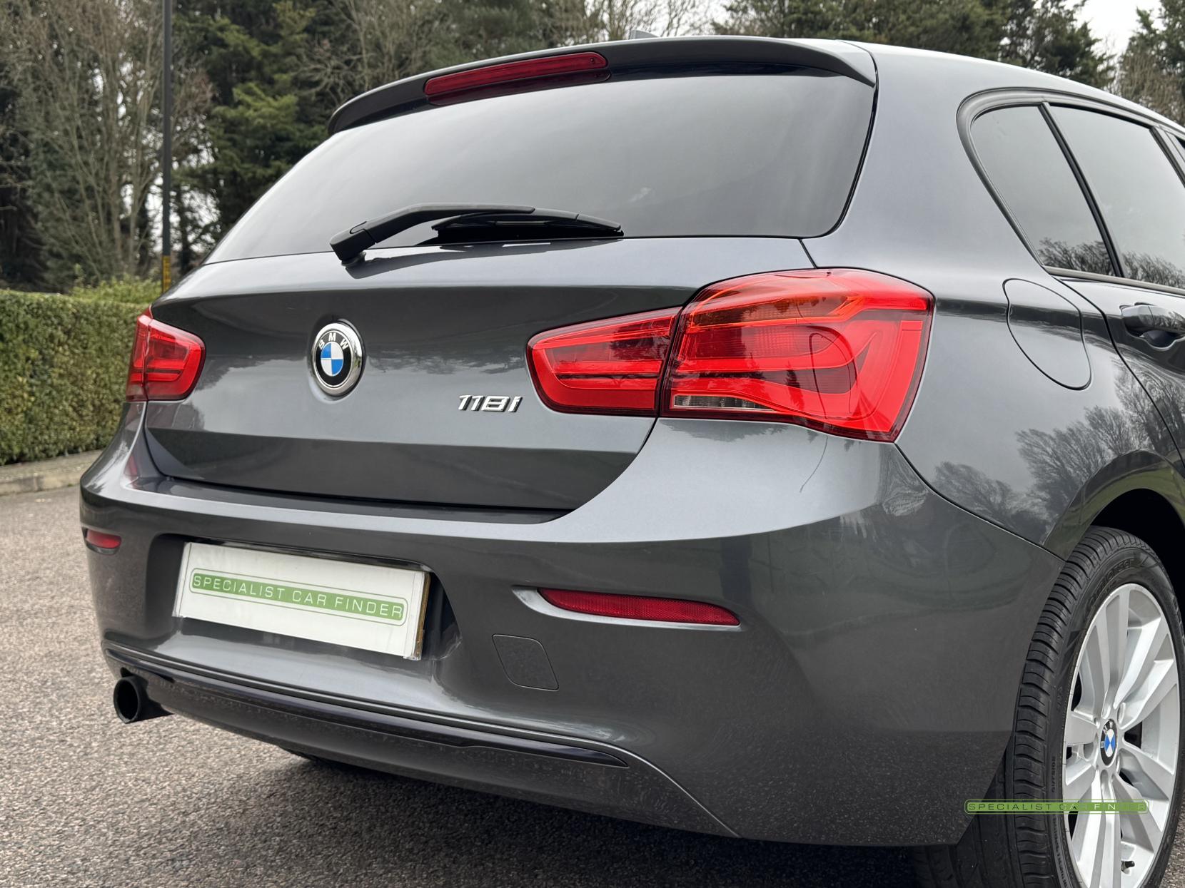 BMW 1 Series 1.5 118i Sport Hatchback 5dr Petrol Manual Euro 6 (s/s) (136 ps)