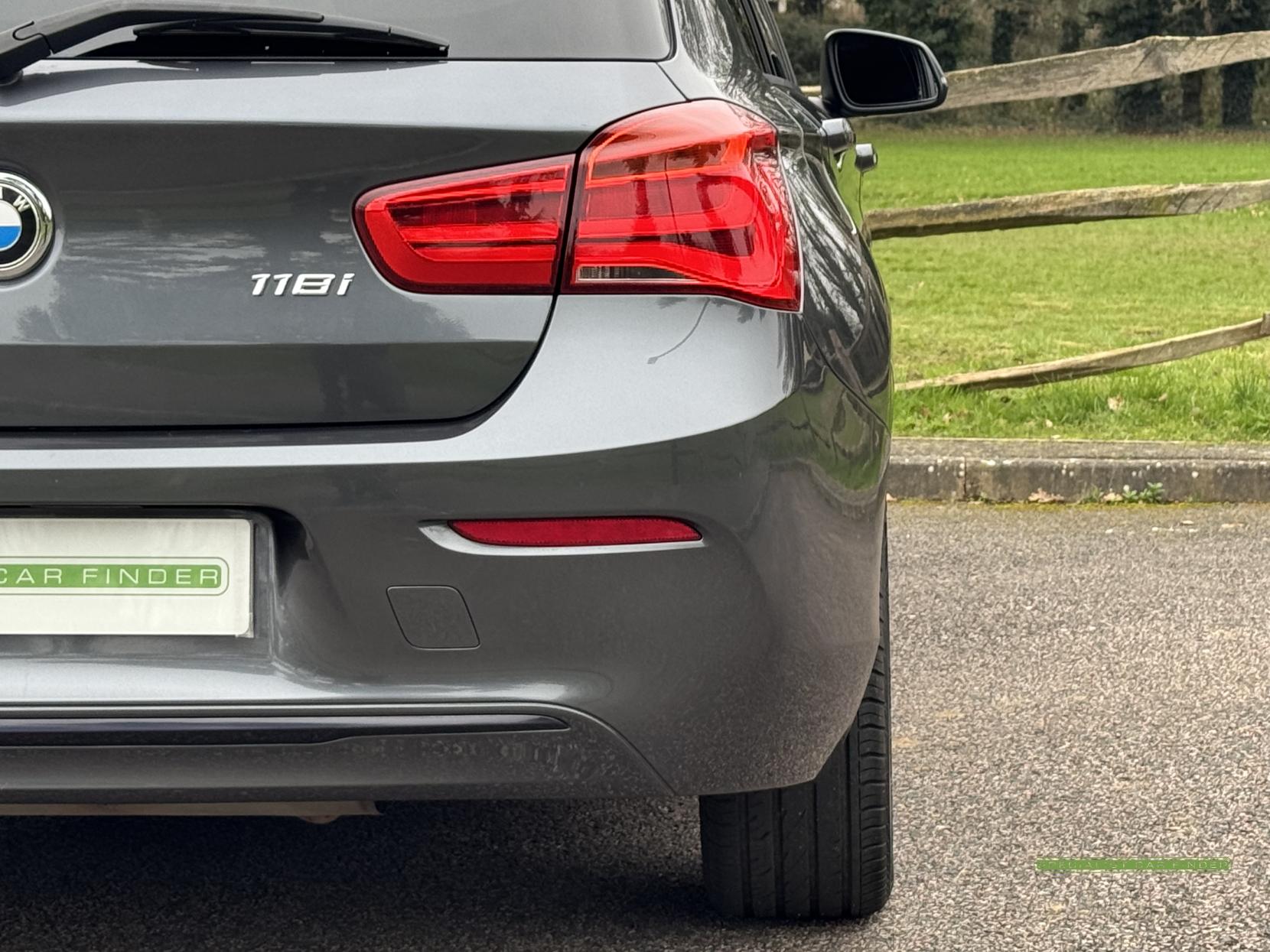 BMW 1 Series 1.5 118i Sport Hatchback 5dr Petrol Manual Euro 6 (s/s) (136 ps)