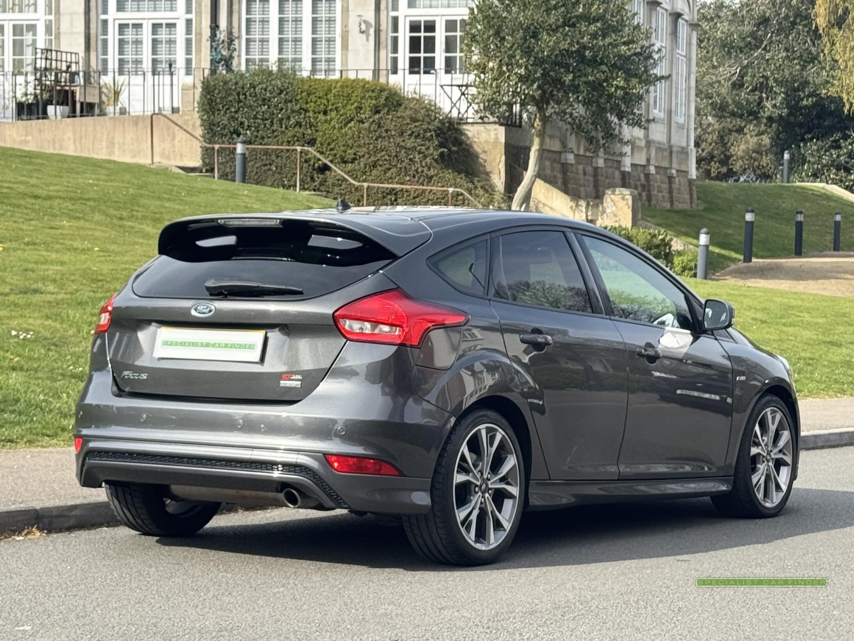 Ford Focus 1.5T EcoBoost ST-Line Hatchback 5dr Petrol Manual Euro 6 (s/s) (150 ps)