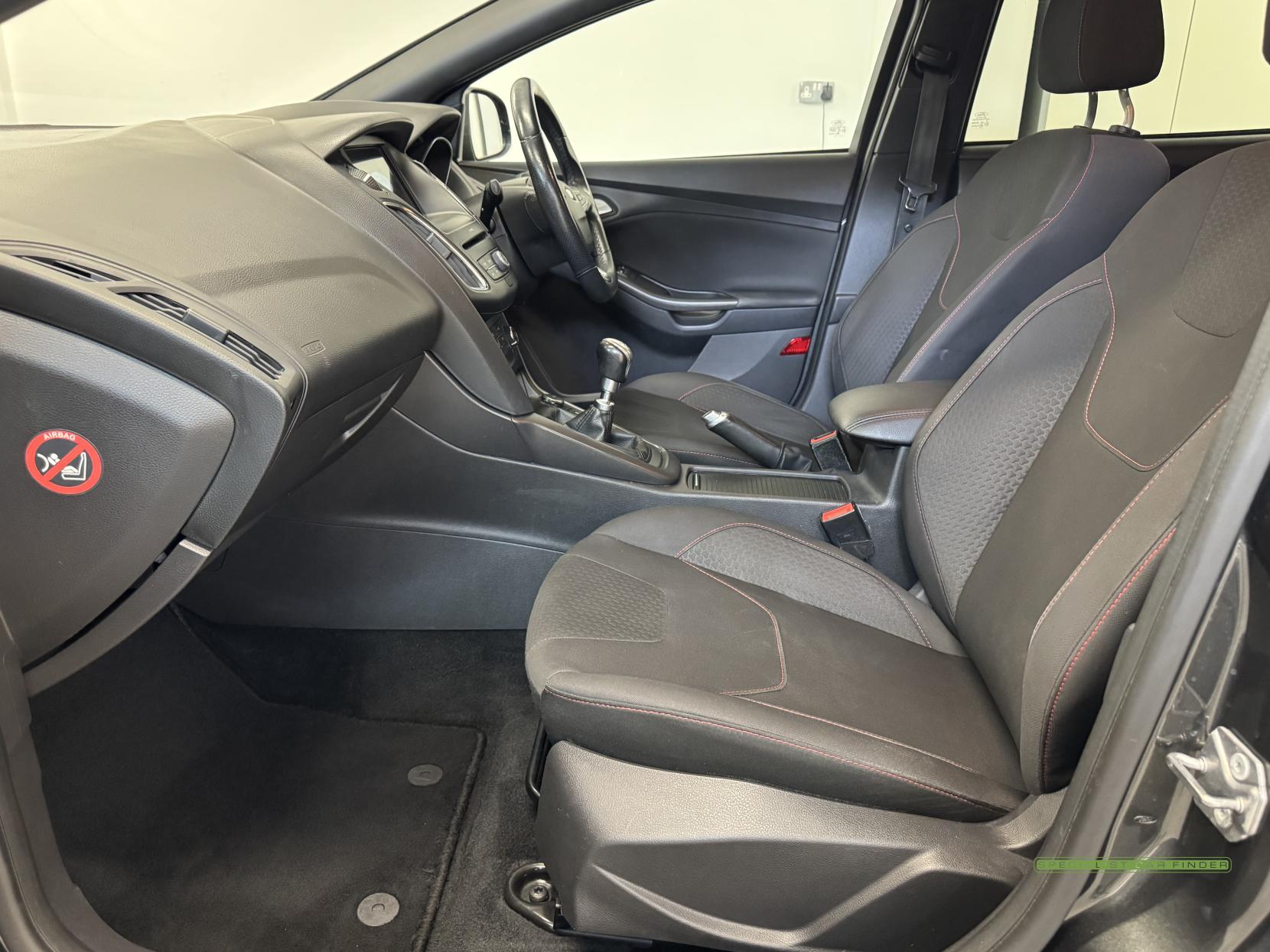 Ford Focus 1.5T EcoBoost ST-Line Hatchback 5dr Petrol Manual Euro 6 (s/s) (150 ps)