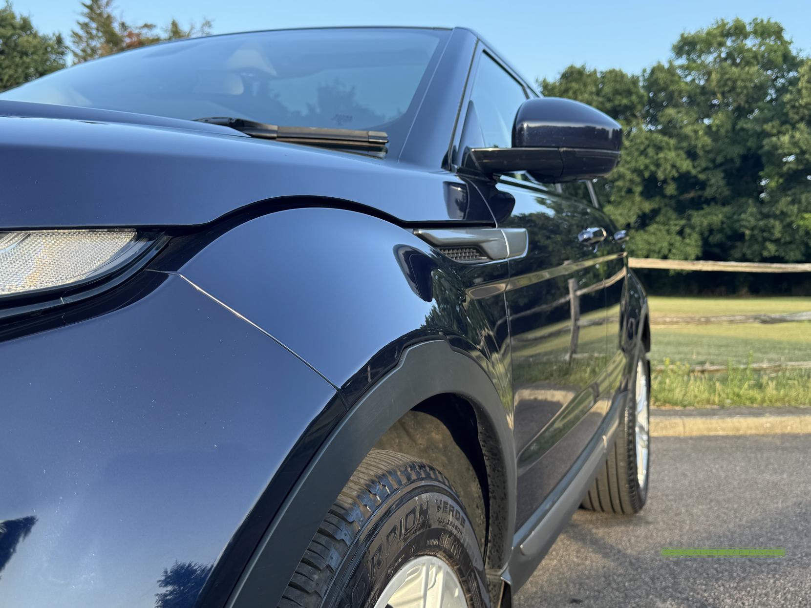 Land Rover Range Rover Evoque 2.2 SD4 Pure Tech SUV 5dr Diesel Auto 4WD Euro 5 (s/s) (190 ps)