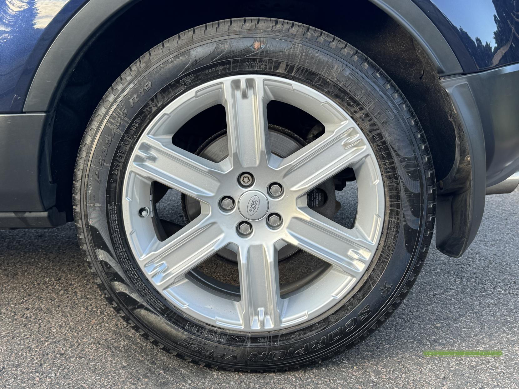 Land Rover Range Rover Evoque 2.2 SD4 Pure Tech SUV 5dr Diesel Auto 4WD Euro 5 (s/s) (190 ps)